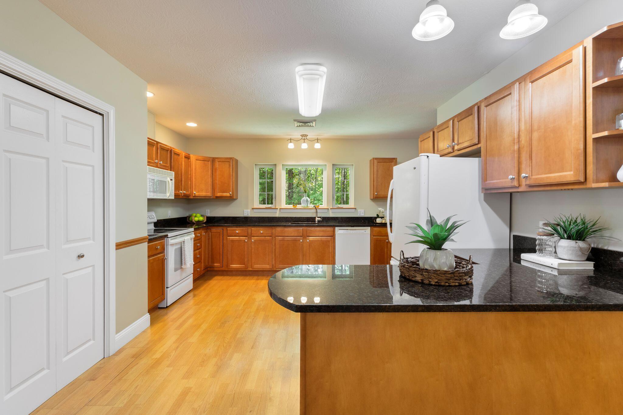8 Kavanaugh Road 8