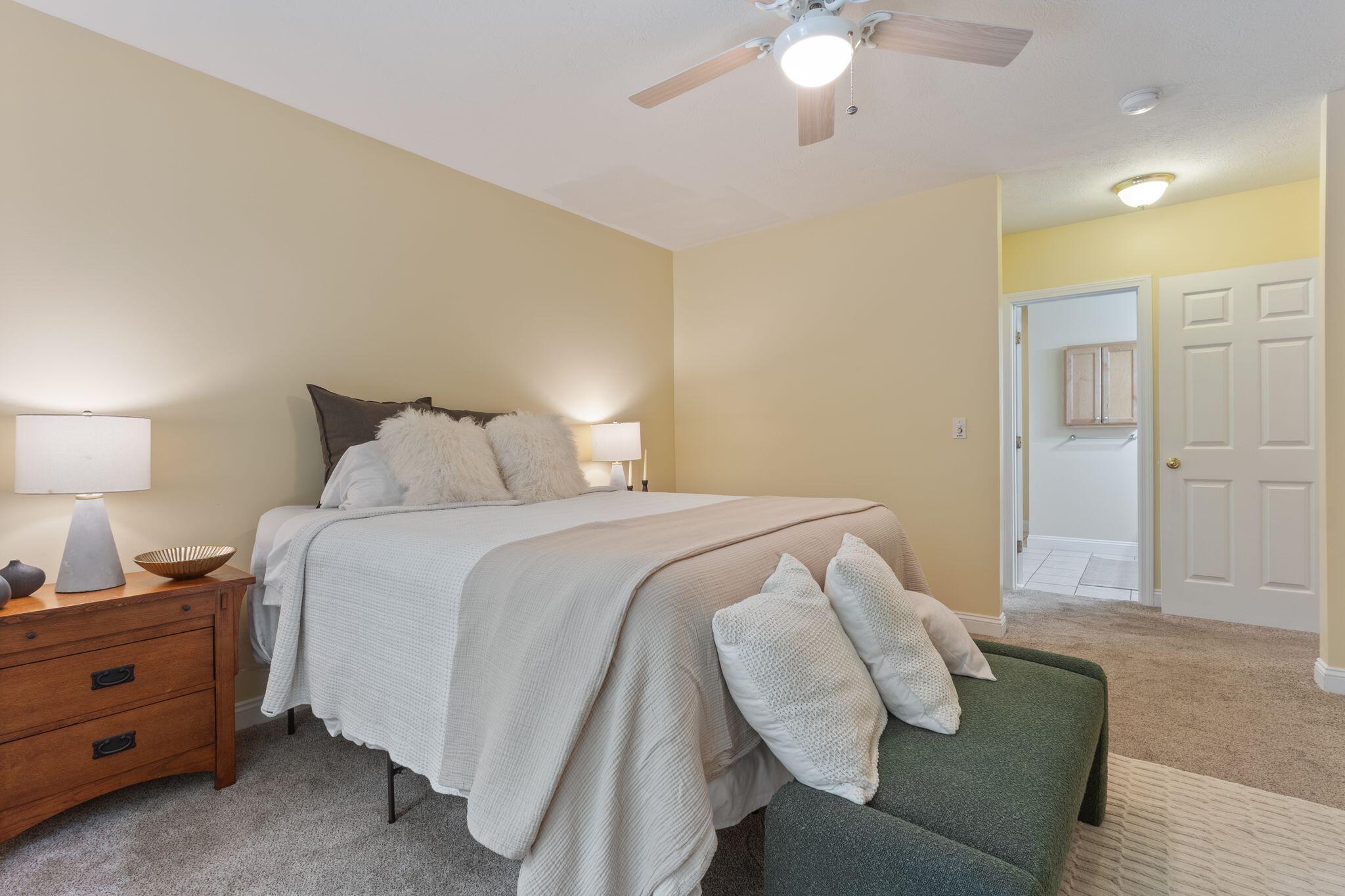 8 Kavanaugh Road 8