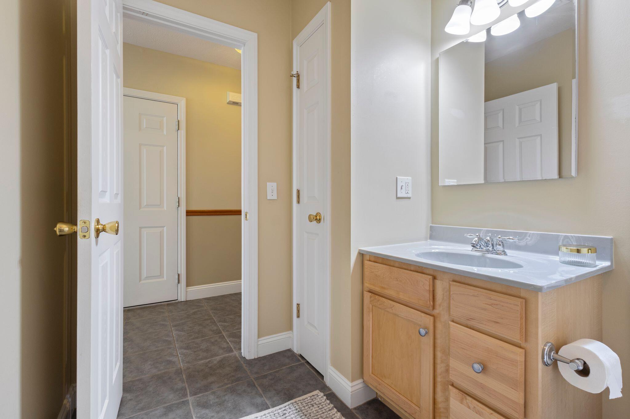 8 Kavanaugh Road 8