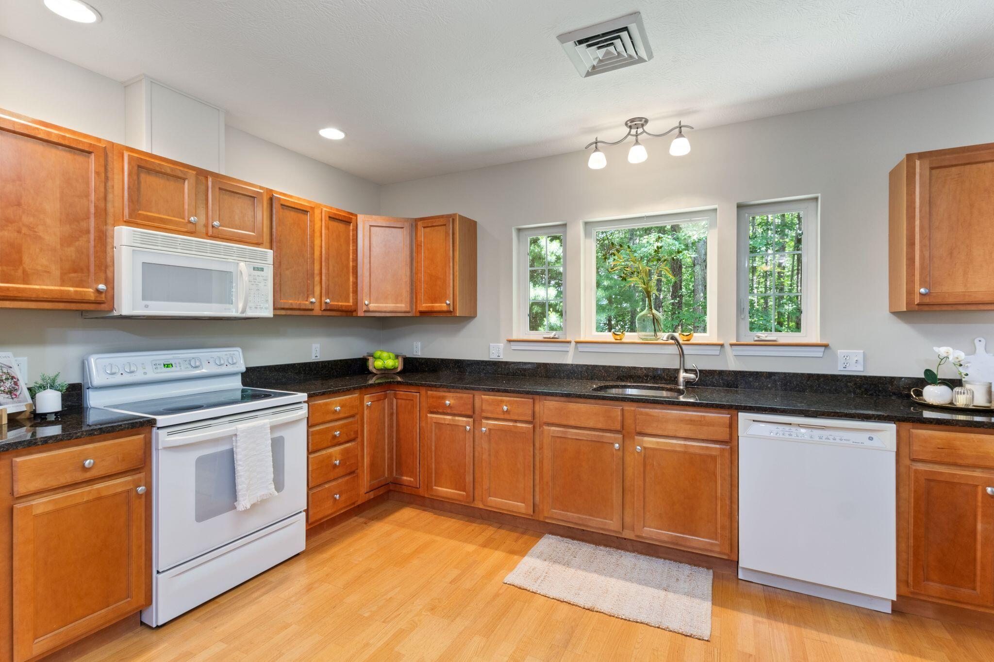 8 Kavanaugh Road 8