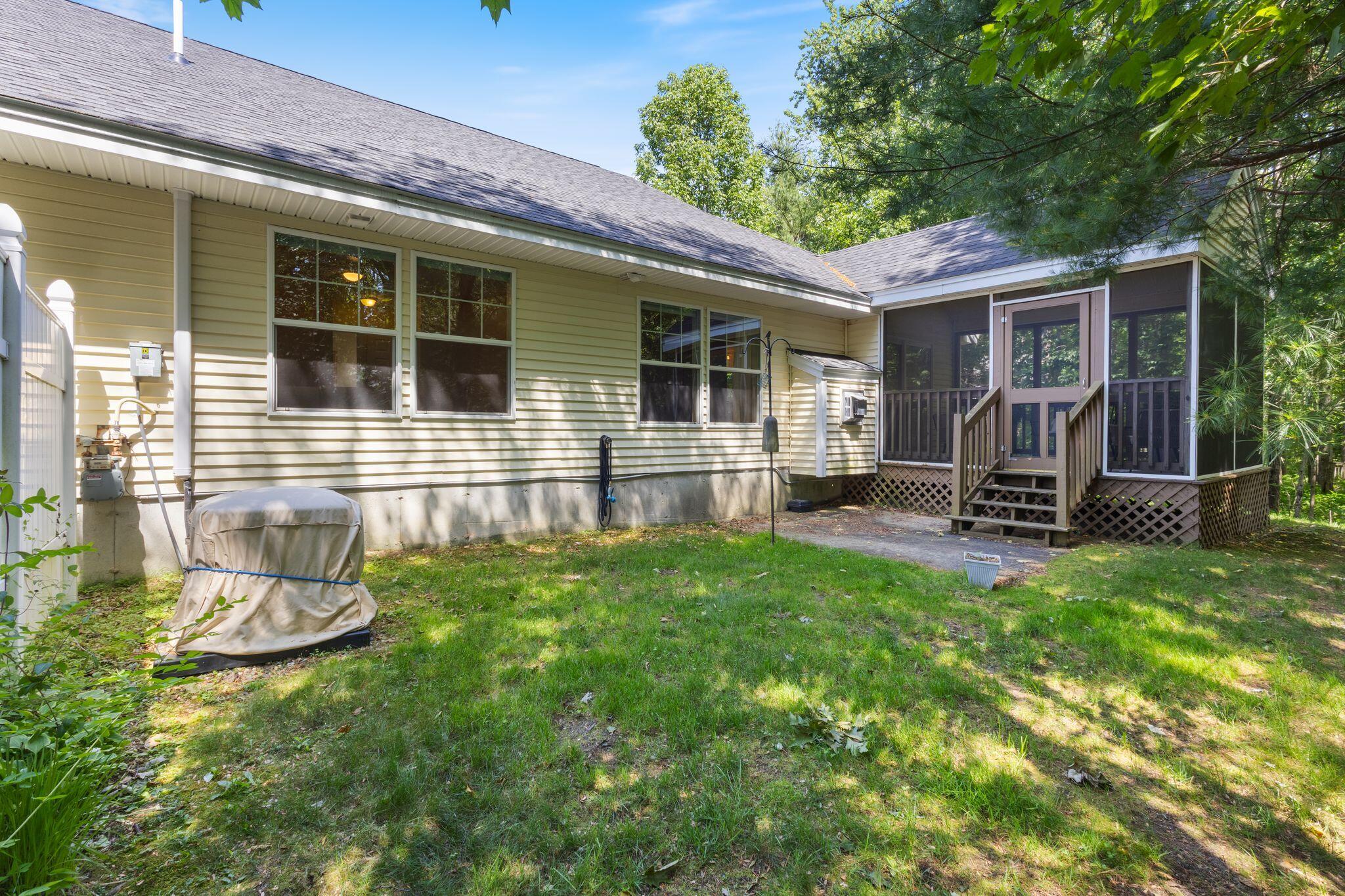8 Kavanaugh Road 8