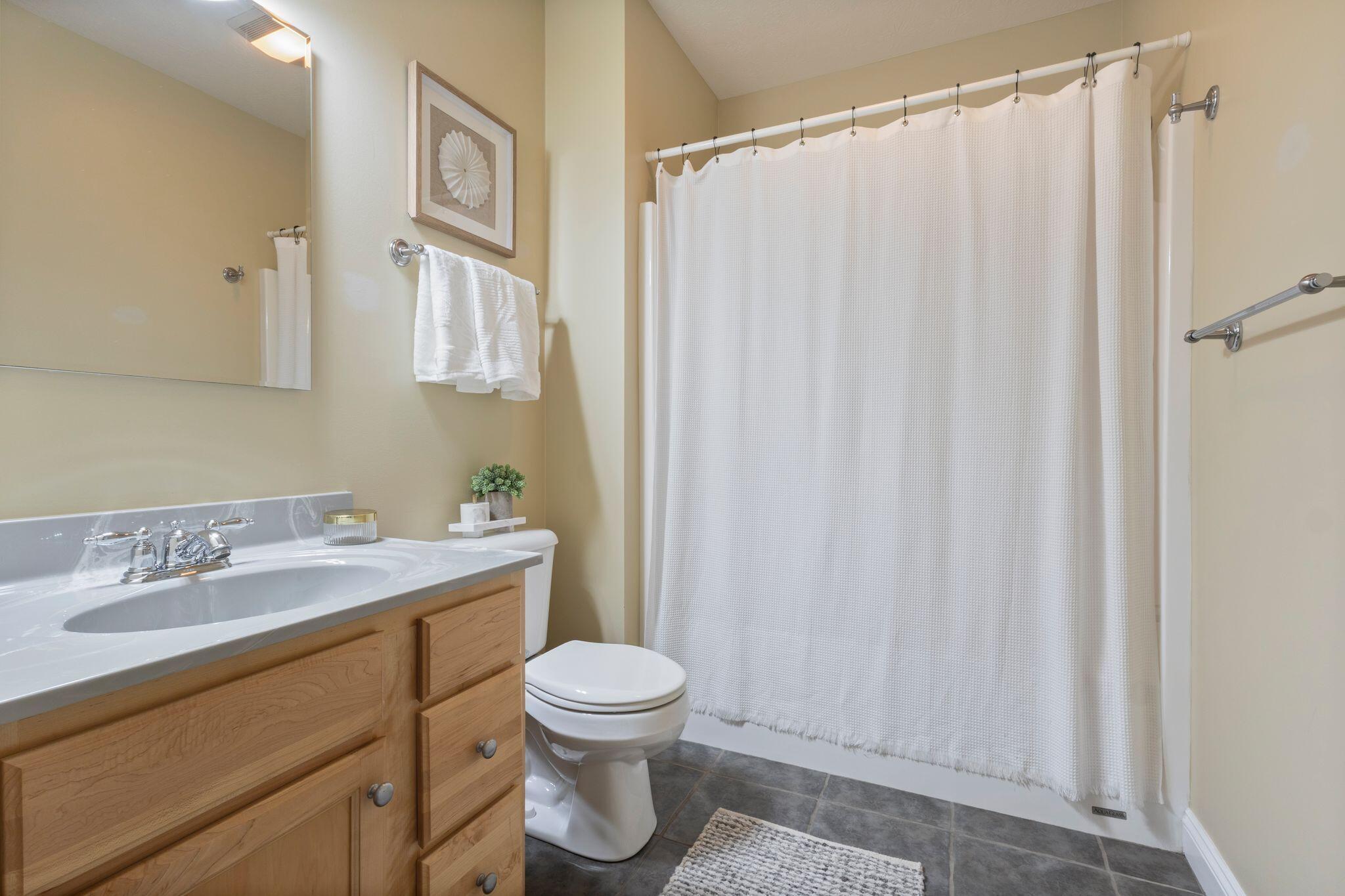 8 Kavanaugh Road 8