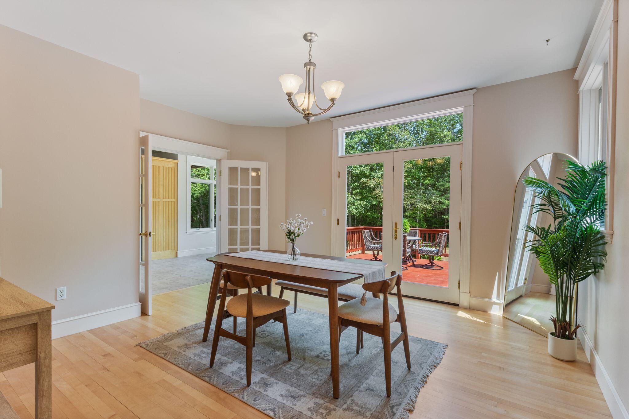 87 Targett Road