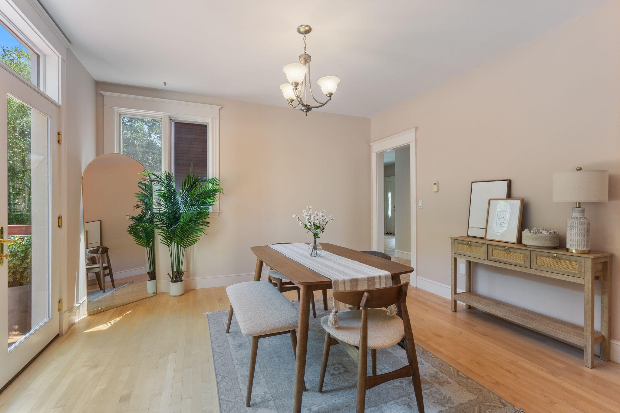 87 Targett Road