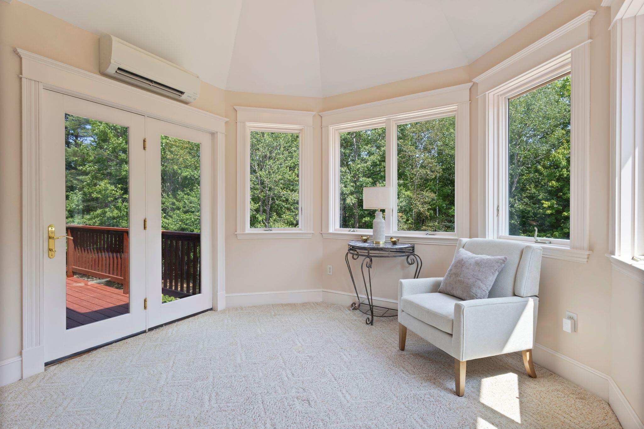87 Targett Road