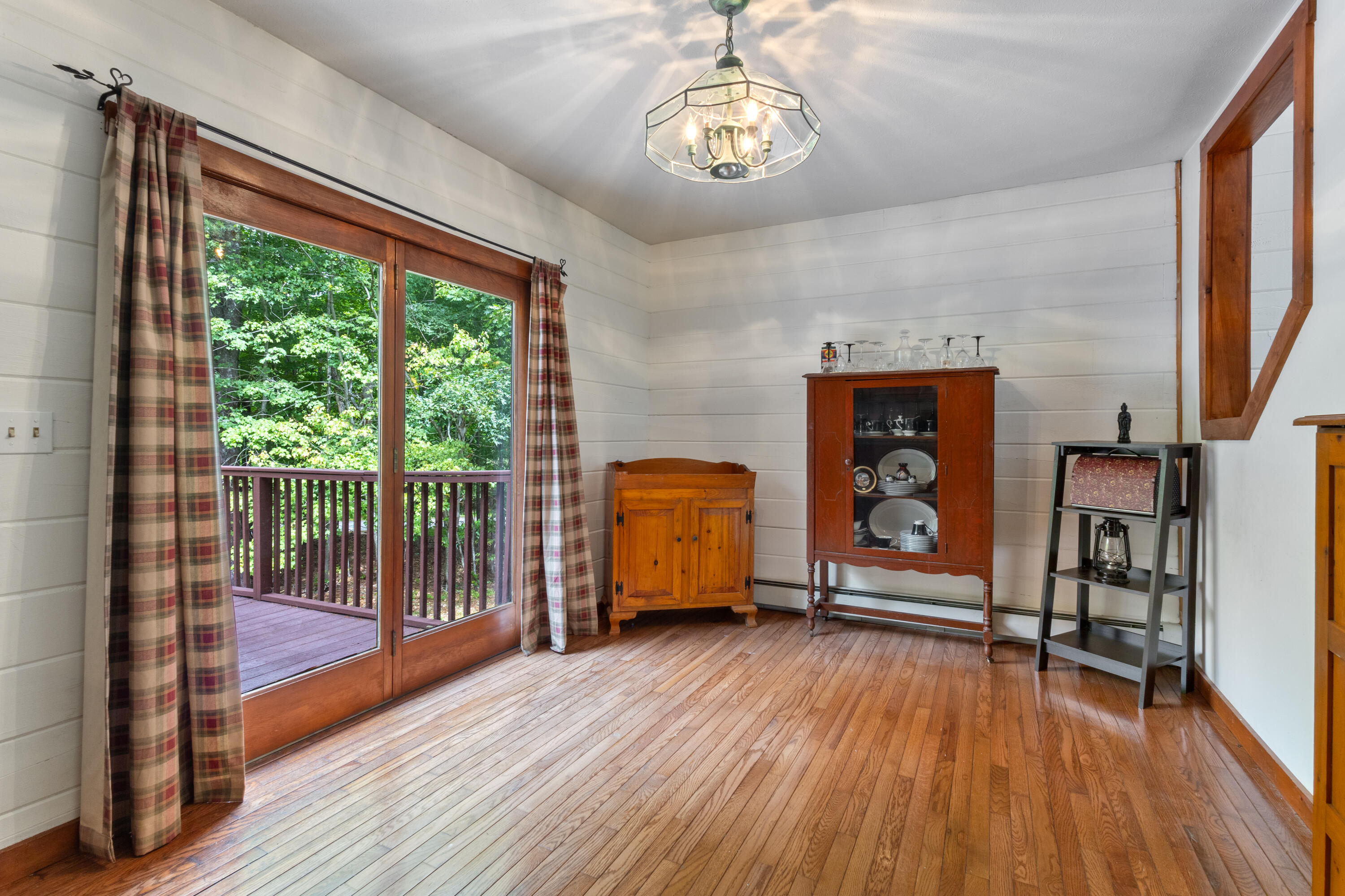 385 Beech Plains Road