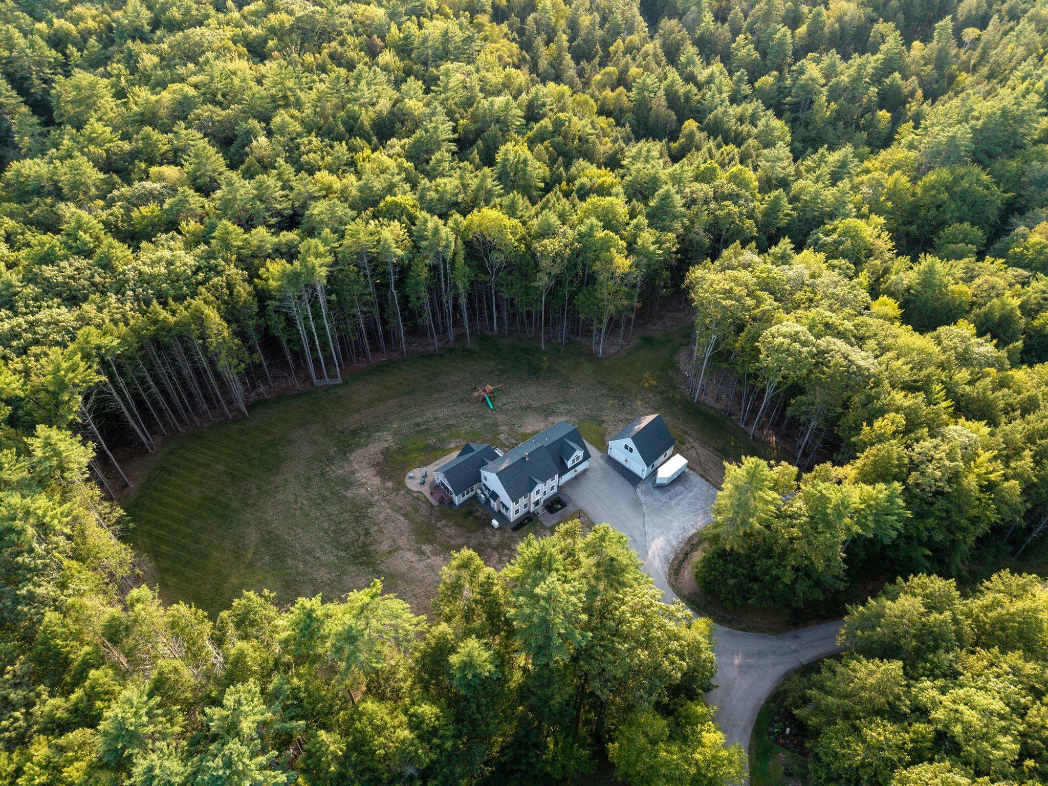 15 Silver Brook Circle