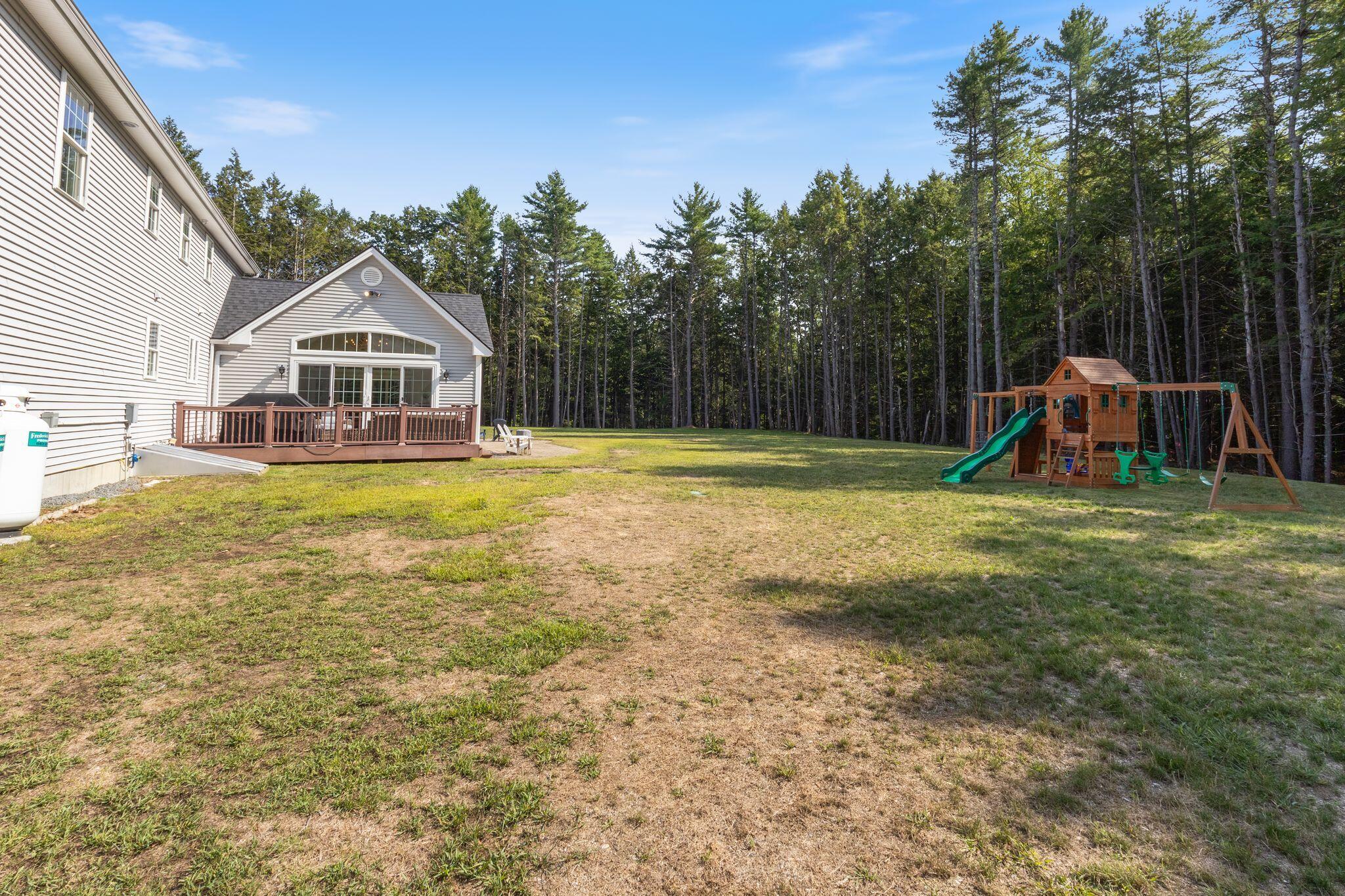 15 Silver Brook Circle