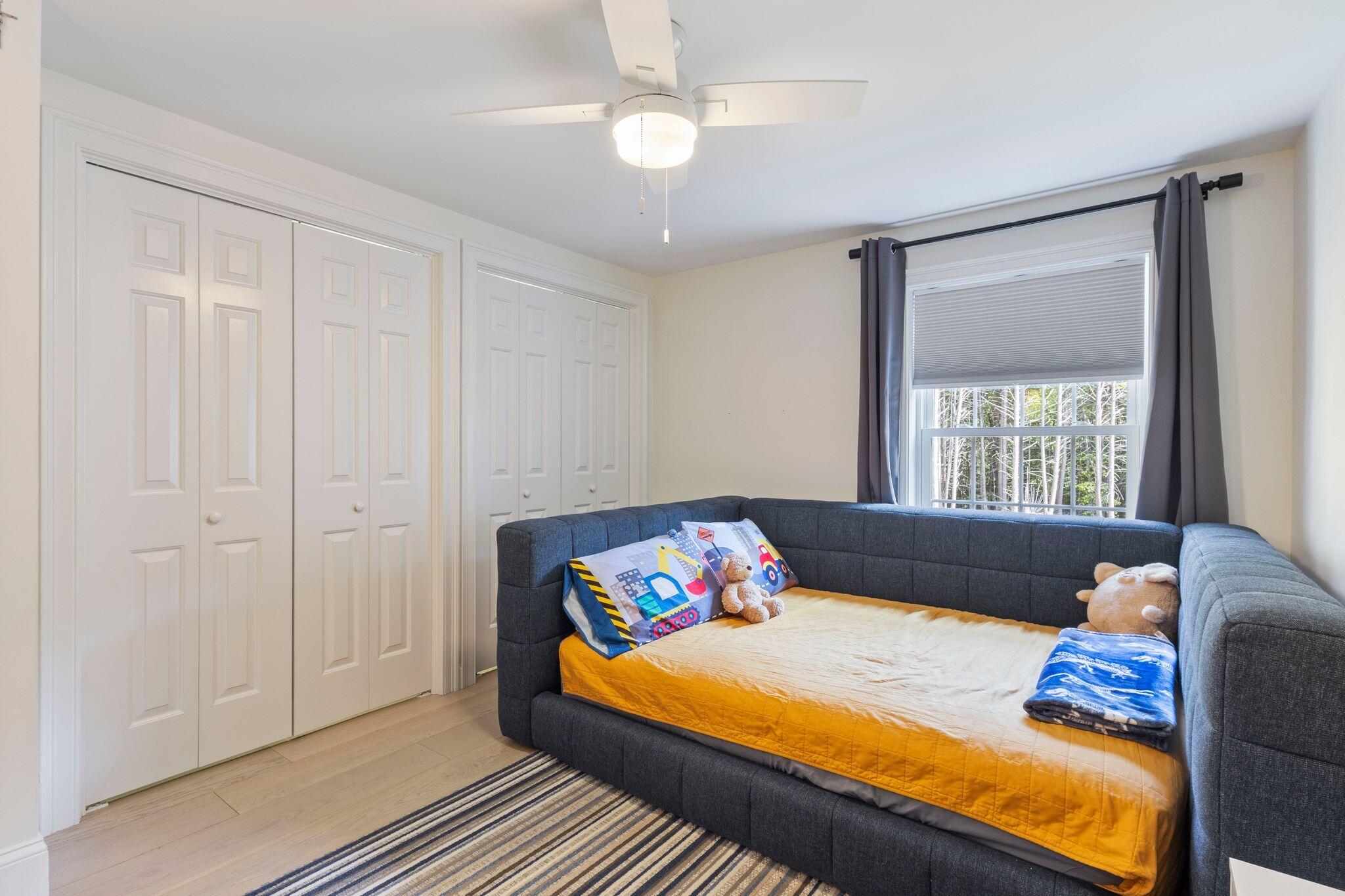 15 Silver Brook Circle