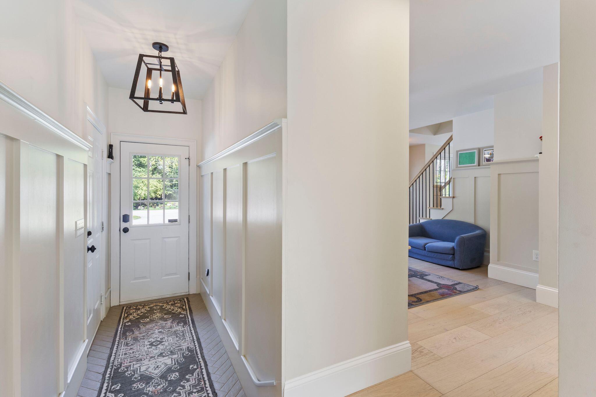 15 Silver Brook Circle