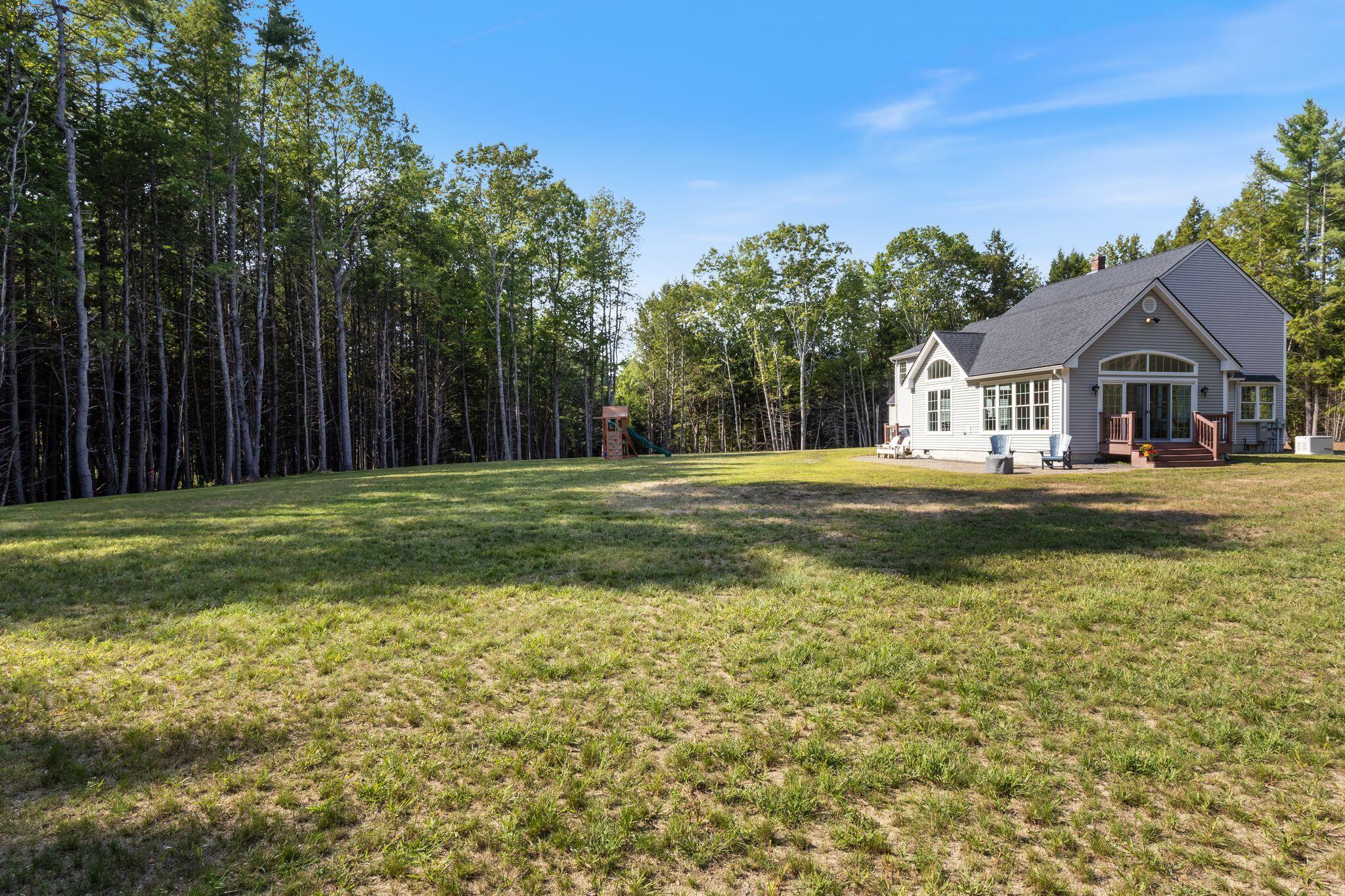 15 Silver Brook Circle