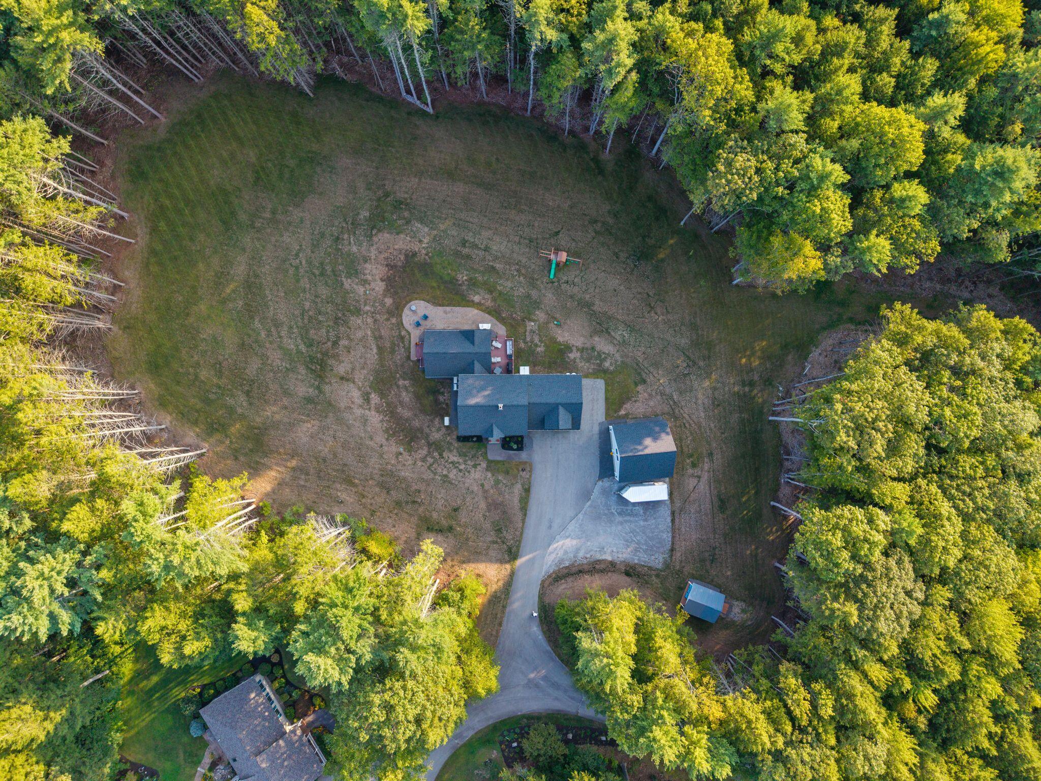 15 Silver Brook Circle
