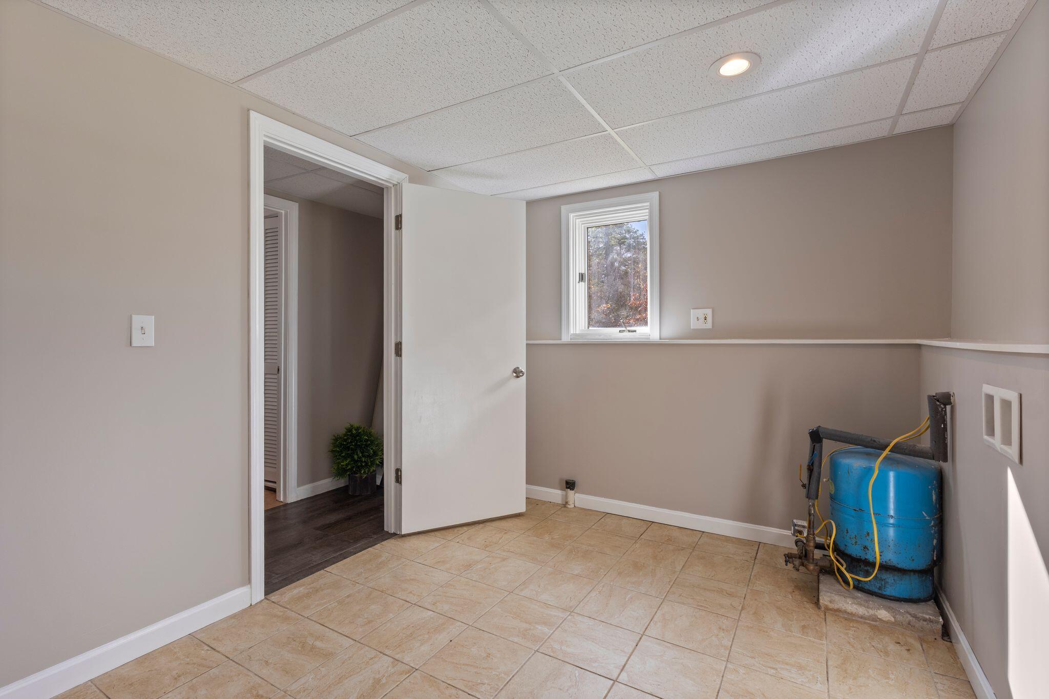 252 Plains Road