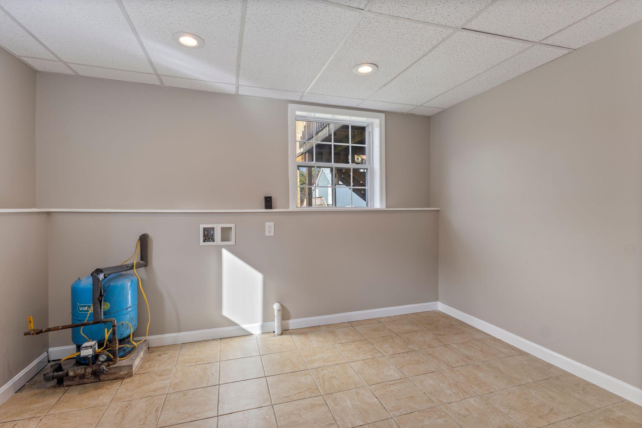 252 Plains Road