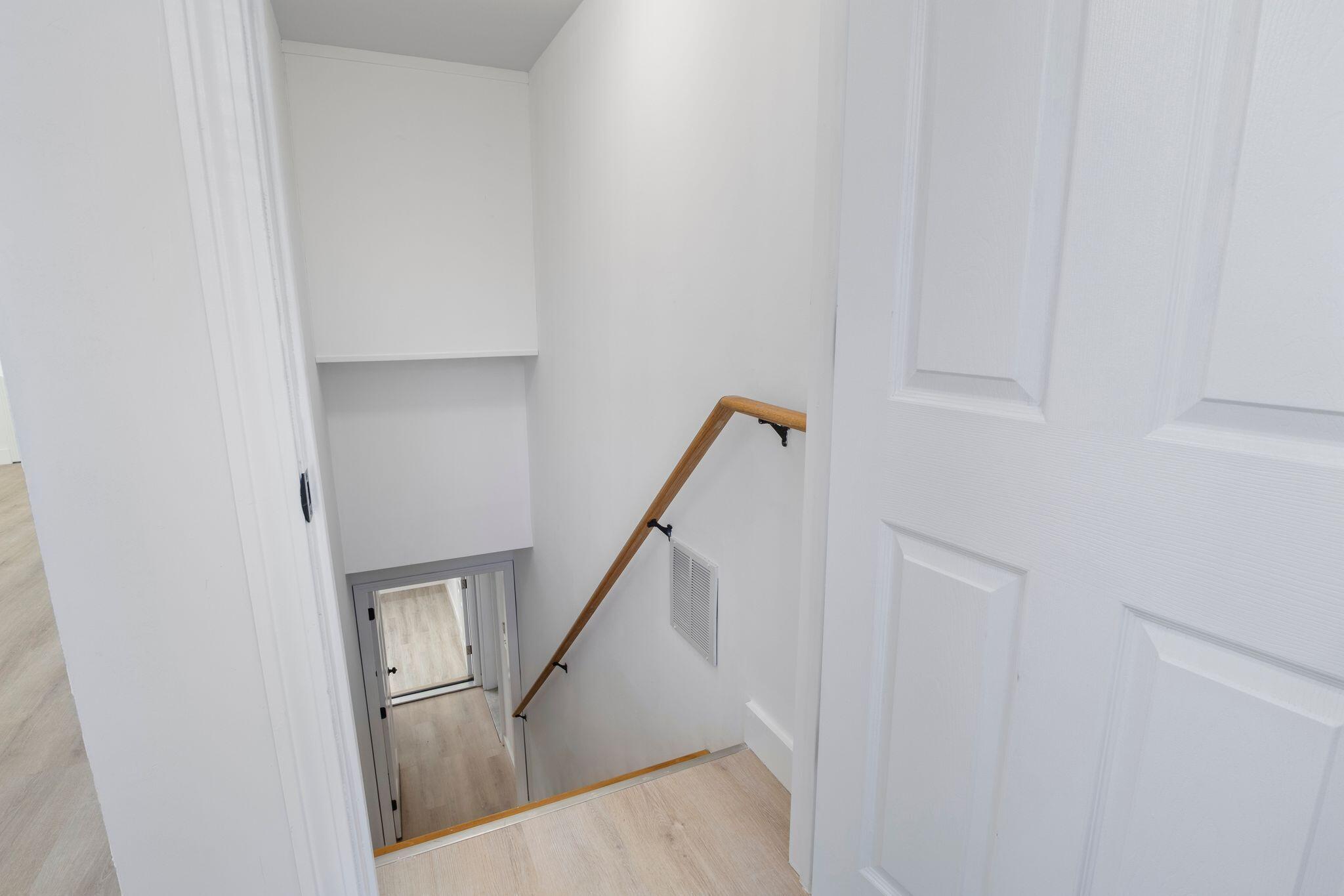 38 Blackthorne Lane