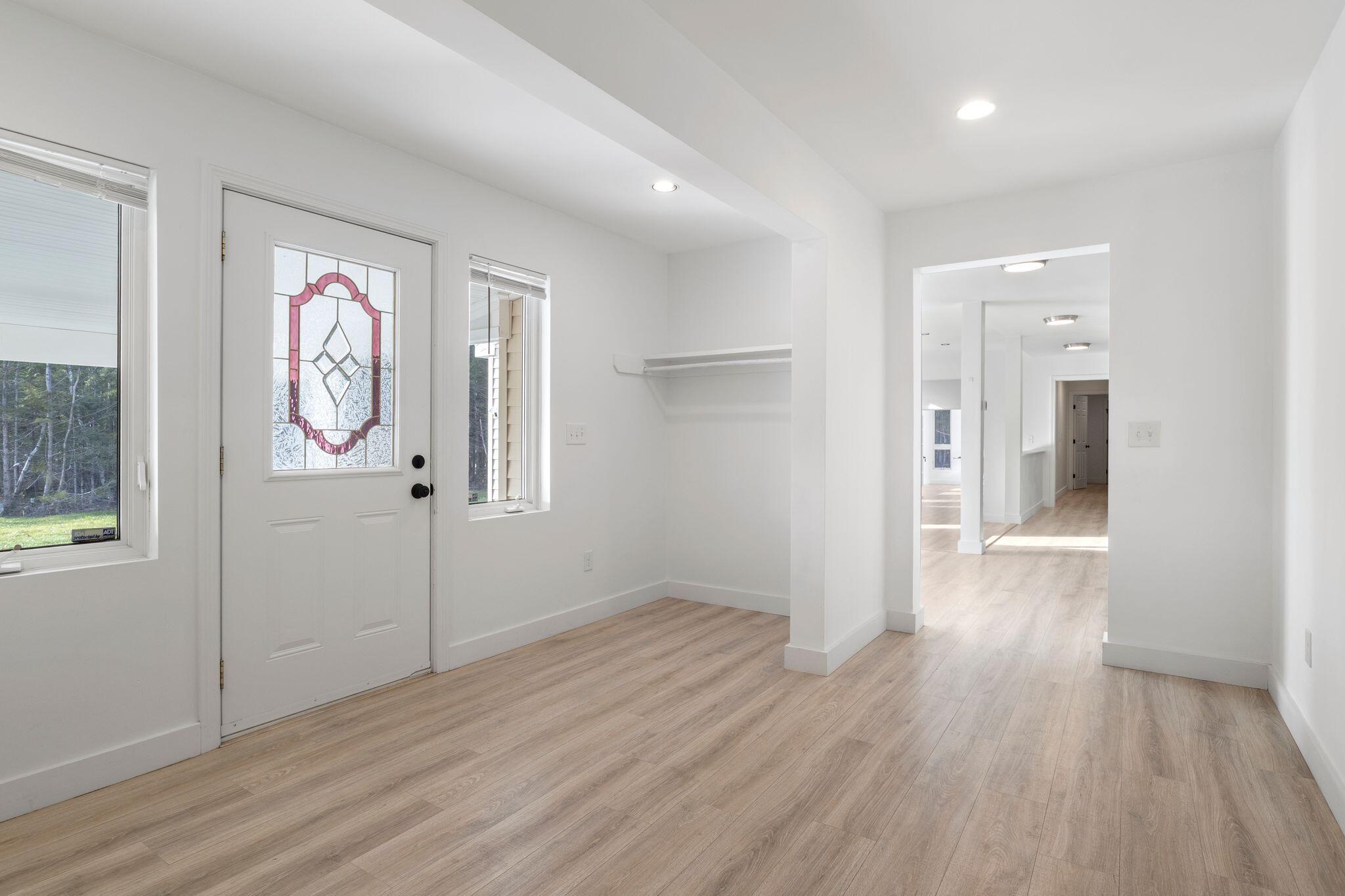 38 Blackthorne Lane