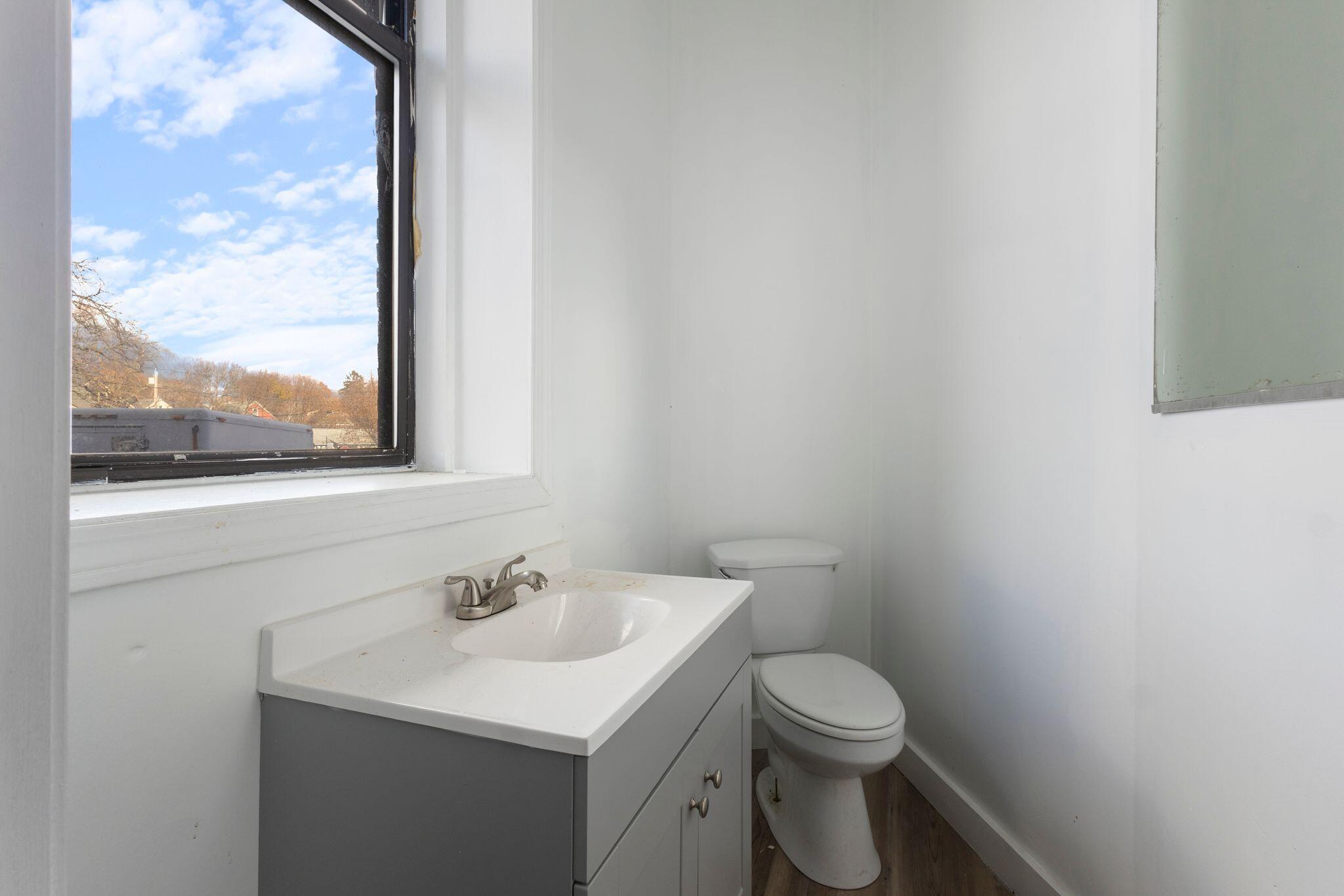 671-675 Forest Avenue