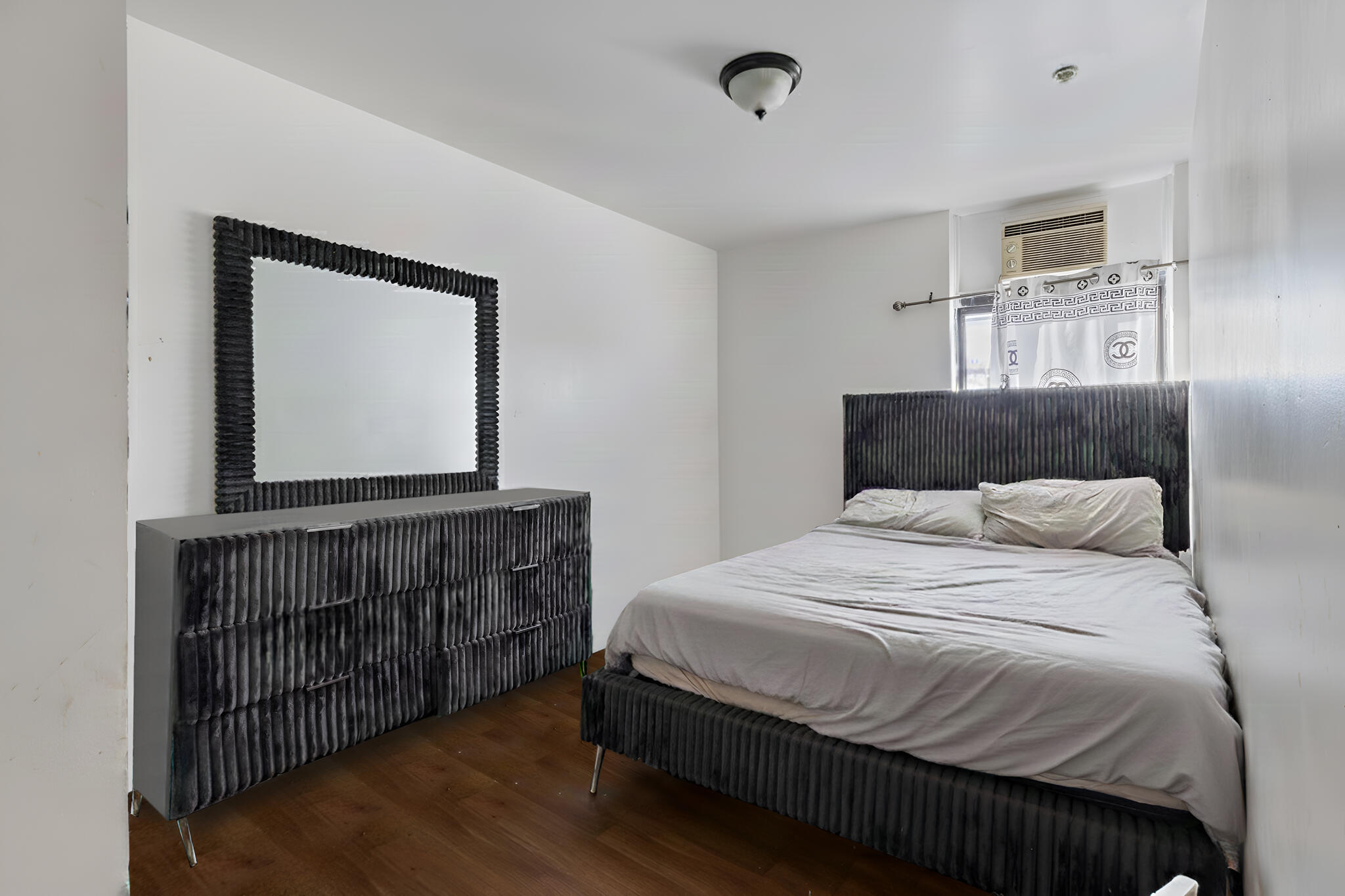 671-675 Forest Avenue