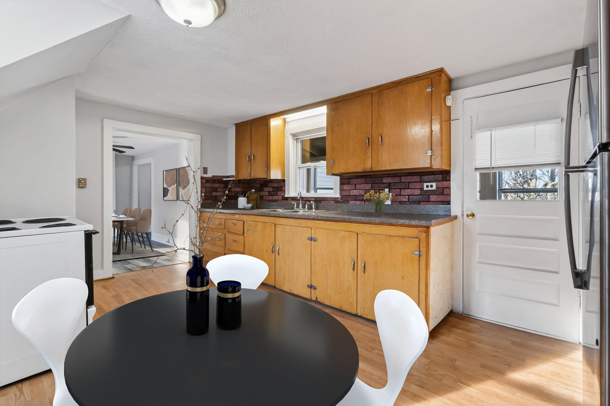 5 Oak Place