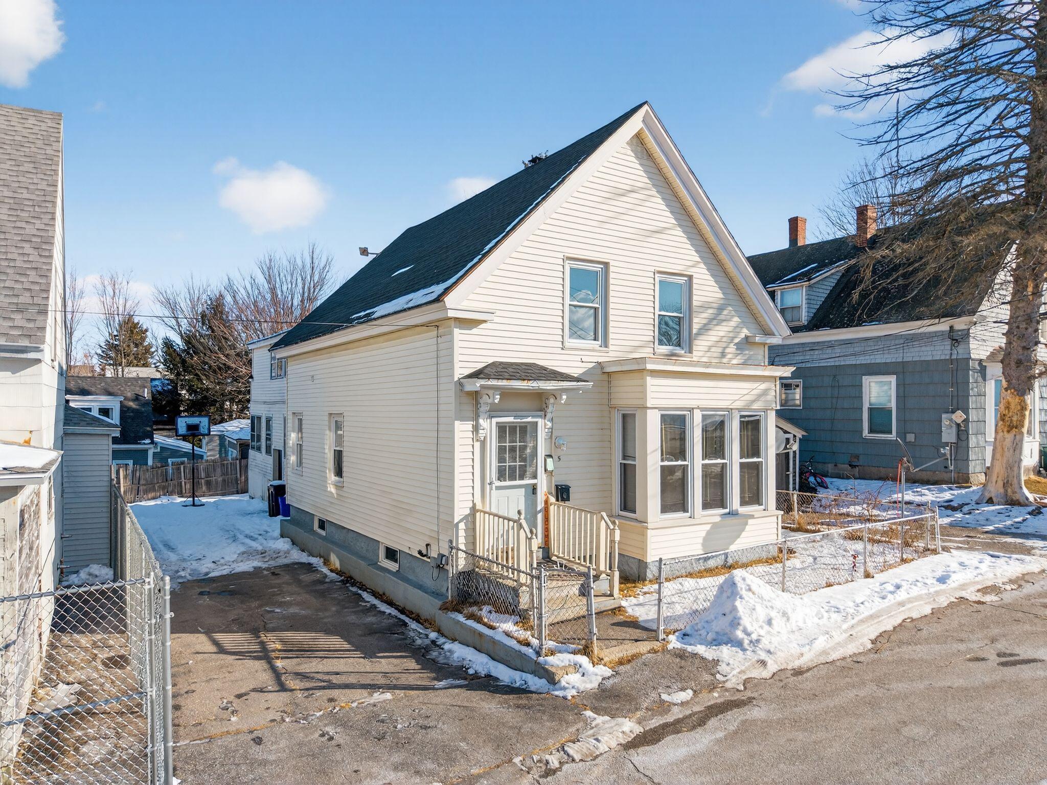 5 Oak Place