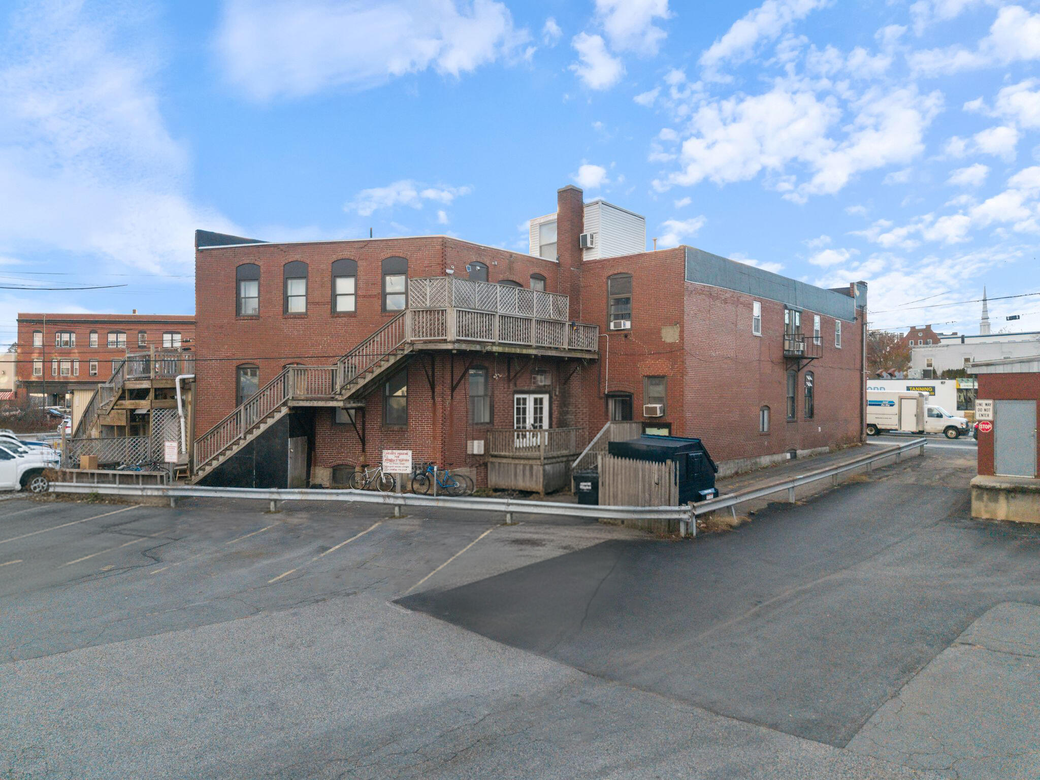 671 Forest Avenue
