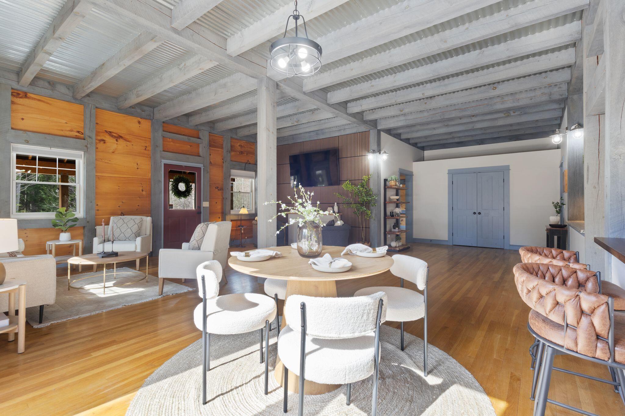 43 Meader Road