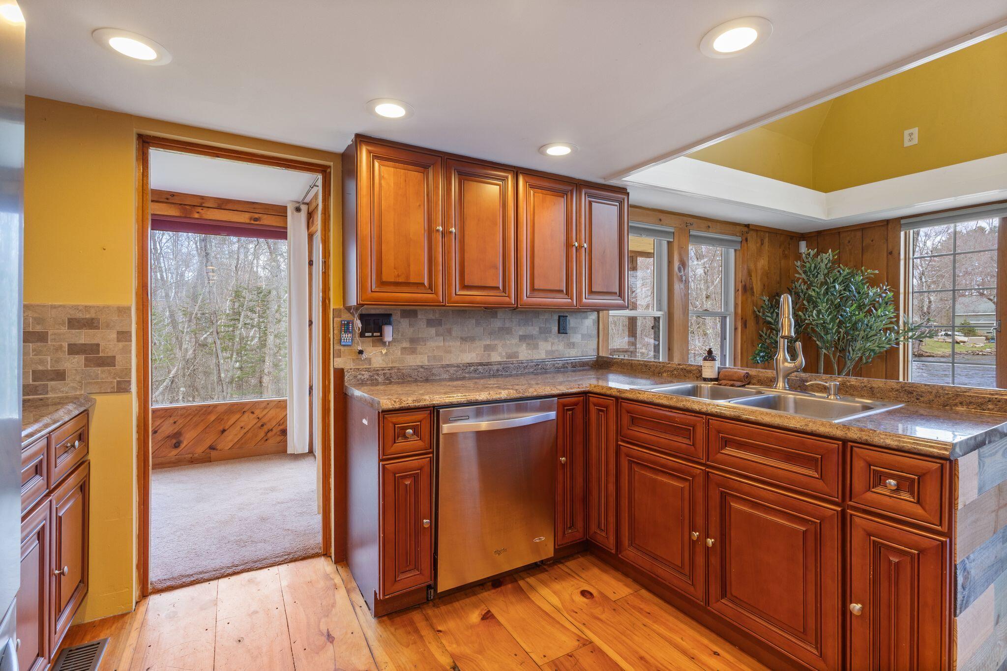20 Spring Cove Lane