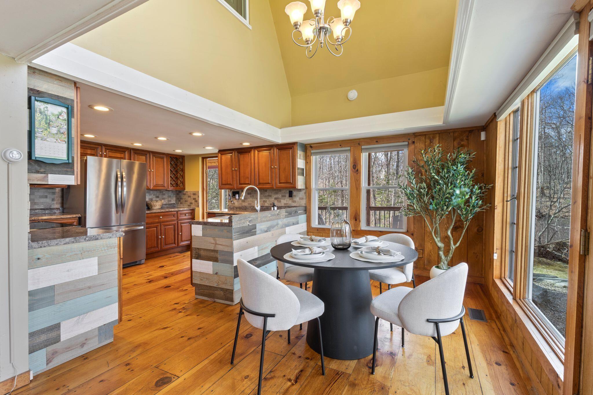 20 Spring Cove Lane