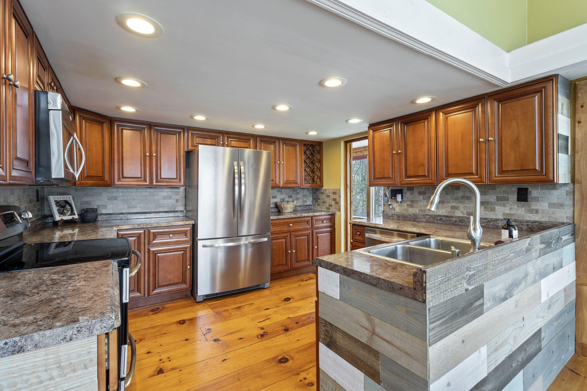20 Spring Cove Lane