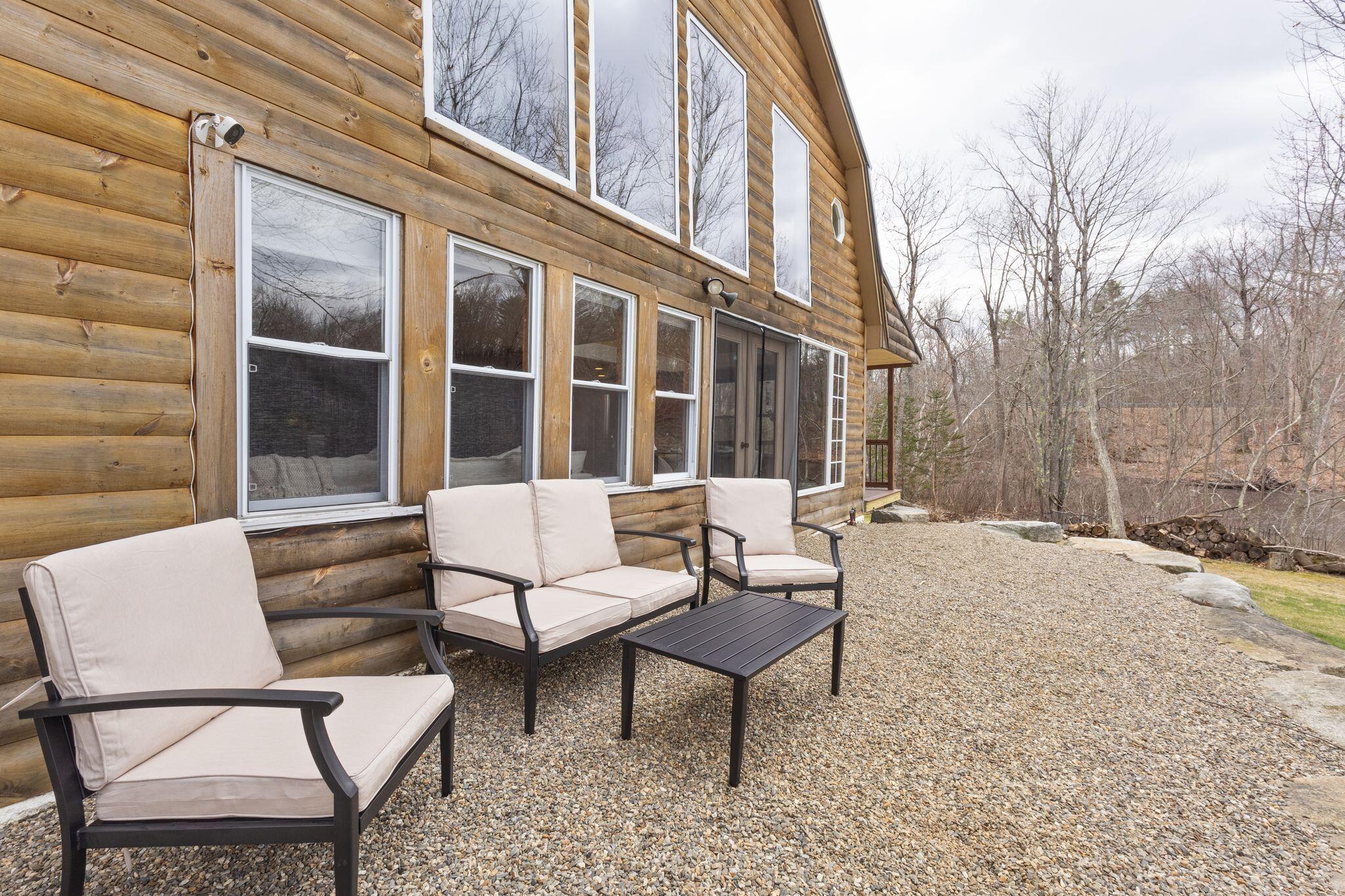 20 Spring Cove Lane