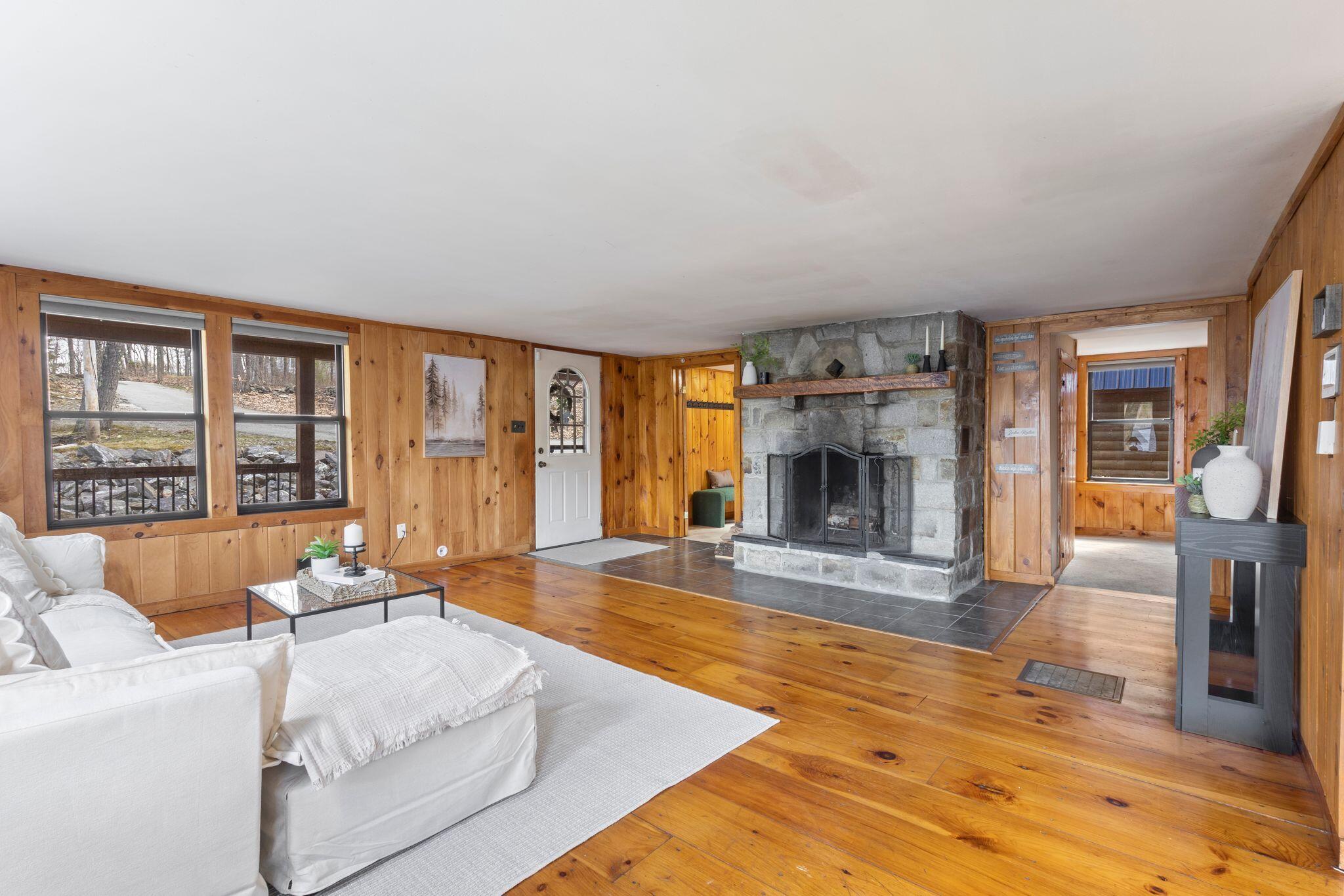 20 Spring Cove Lane