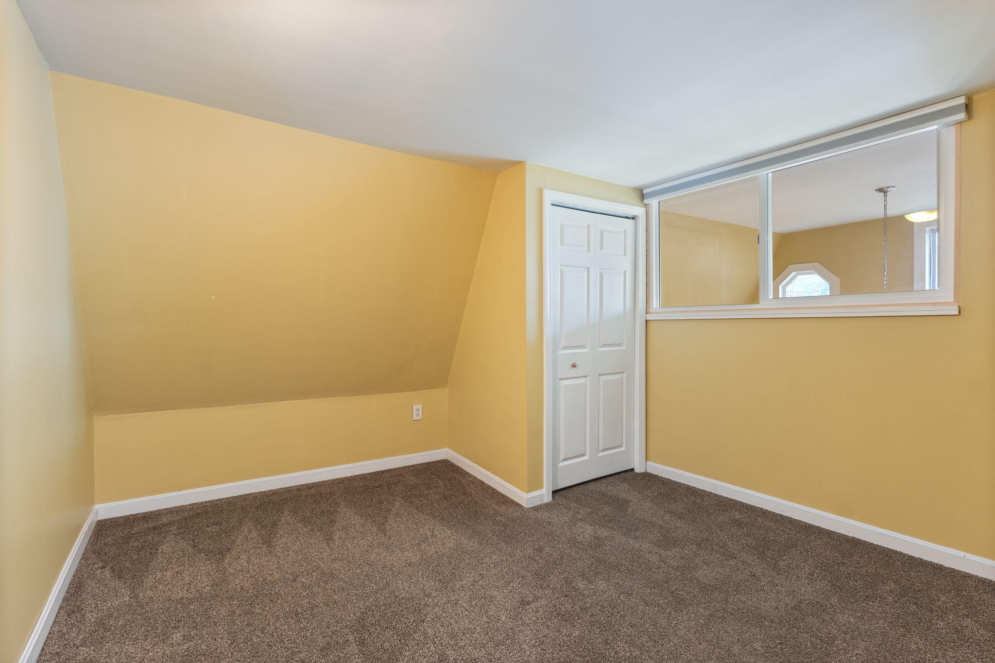 20 Spring Cove Lane