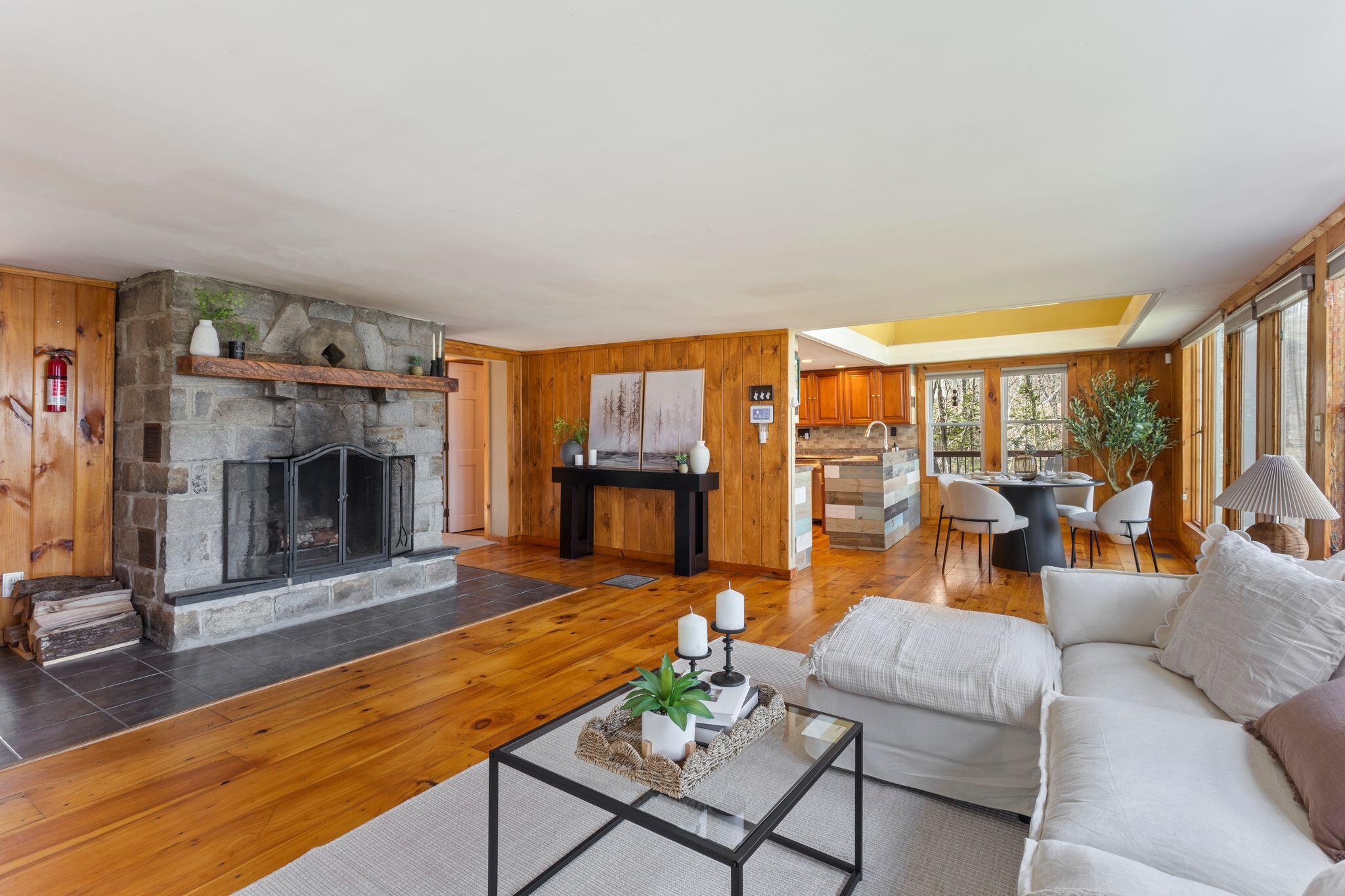 20 Spring Cove Lane