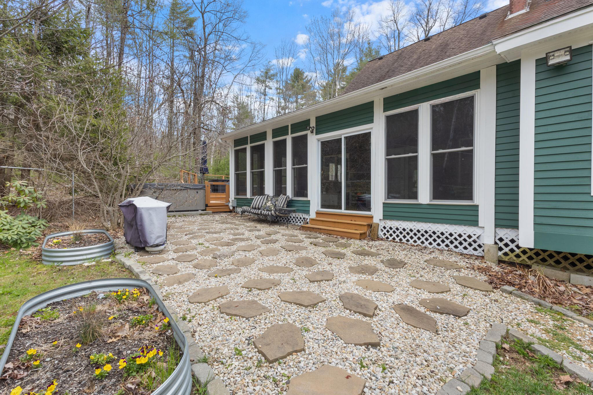 148 Spiller Hill Road