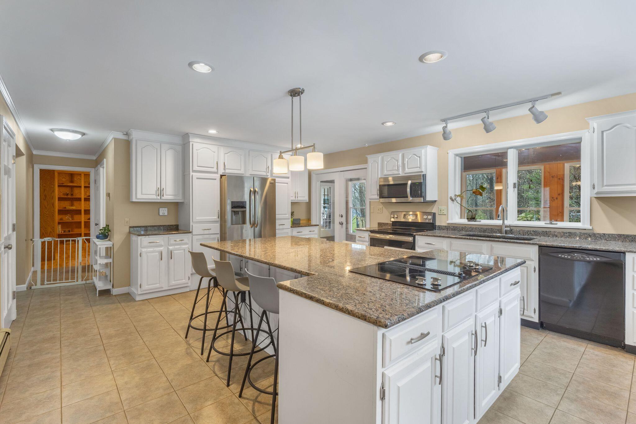 148 Spiller Hill Road