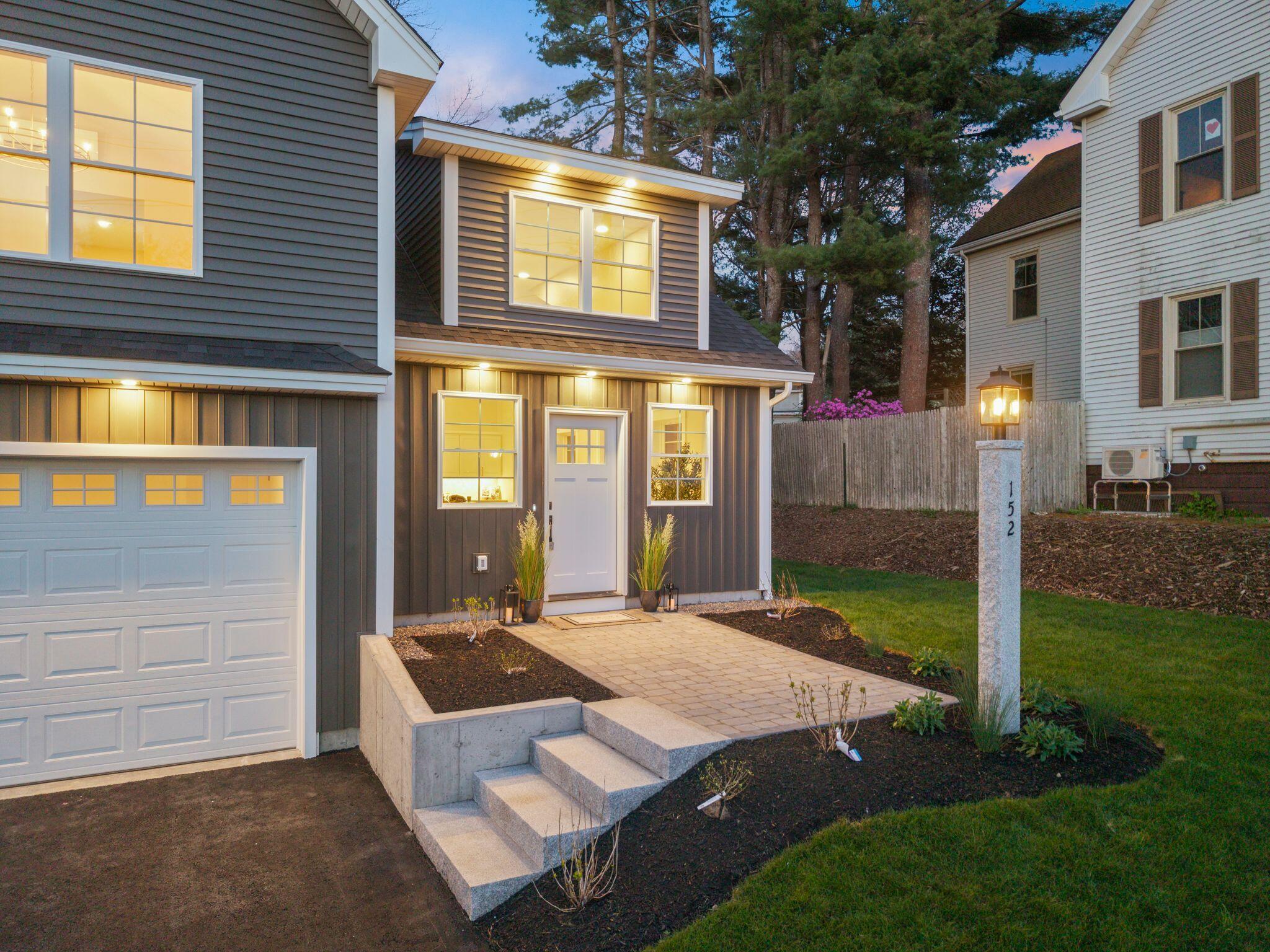 152 Anthoine Street