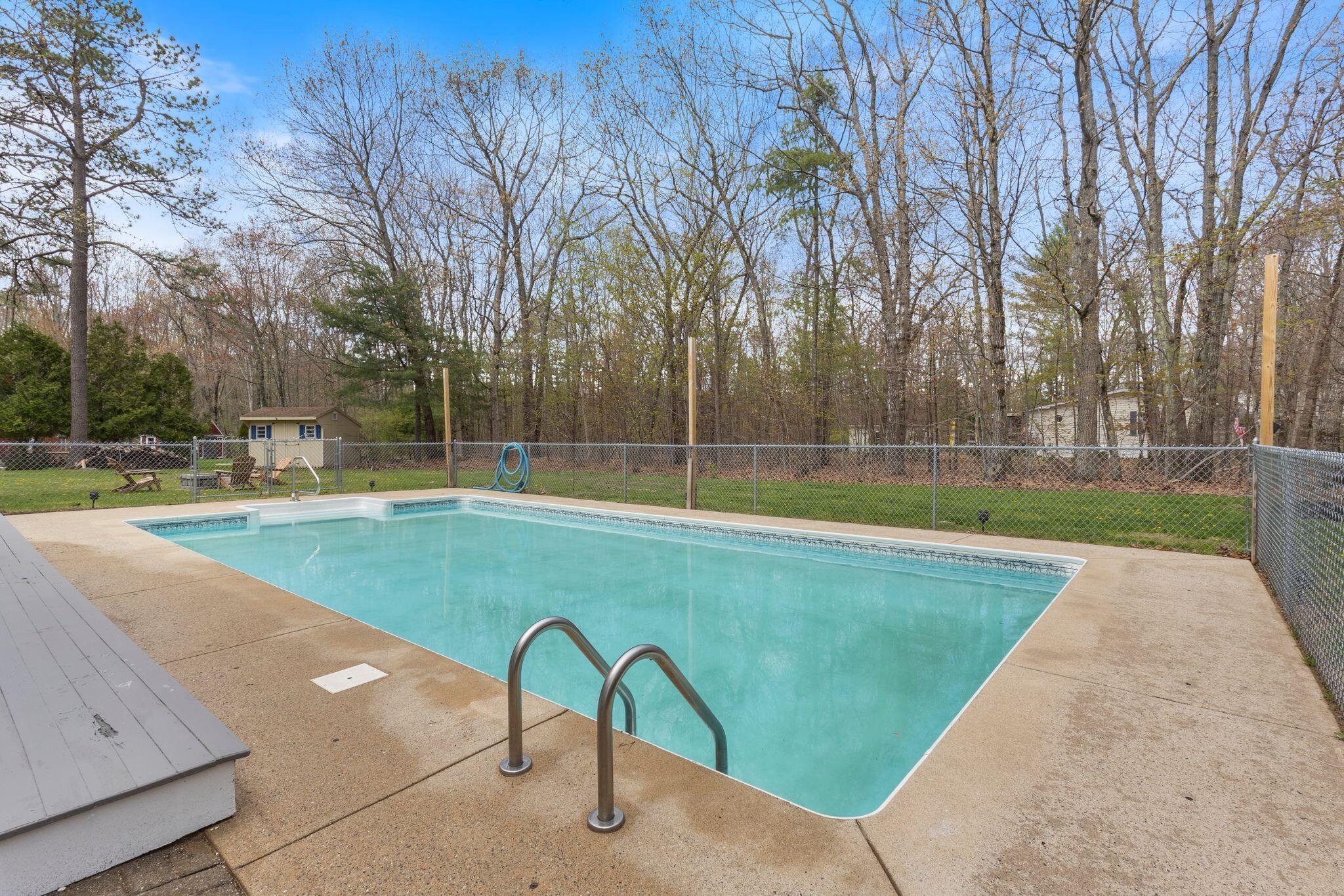 3 Gulliver Drive