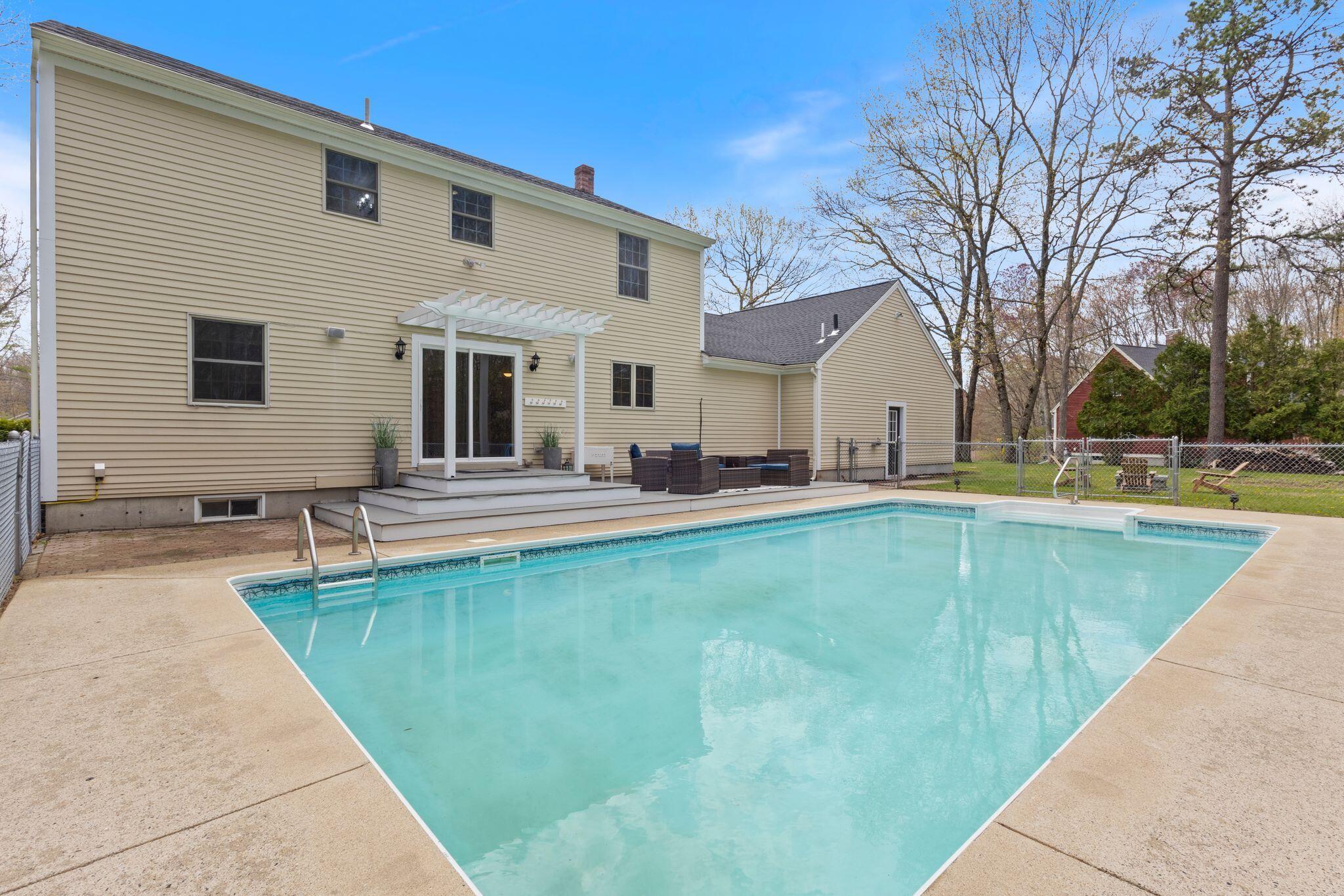 3 Gulliver Drive