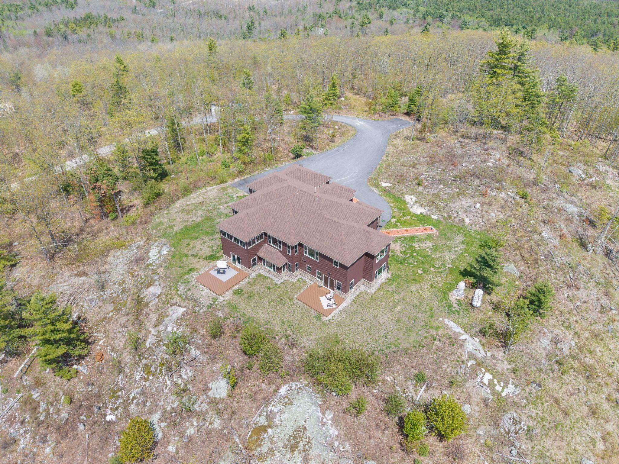 80 Pasture Lane