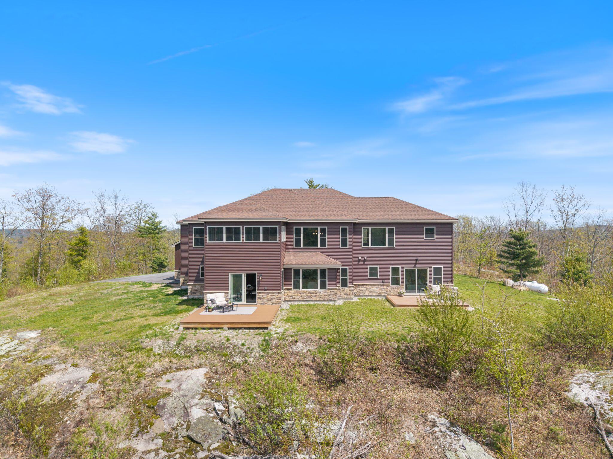 80 Pasture Lane