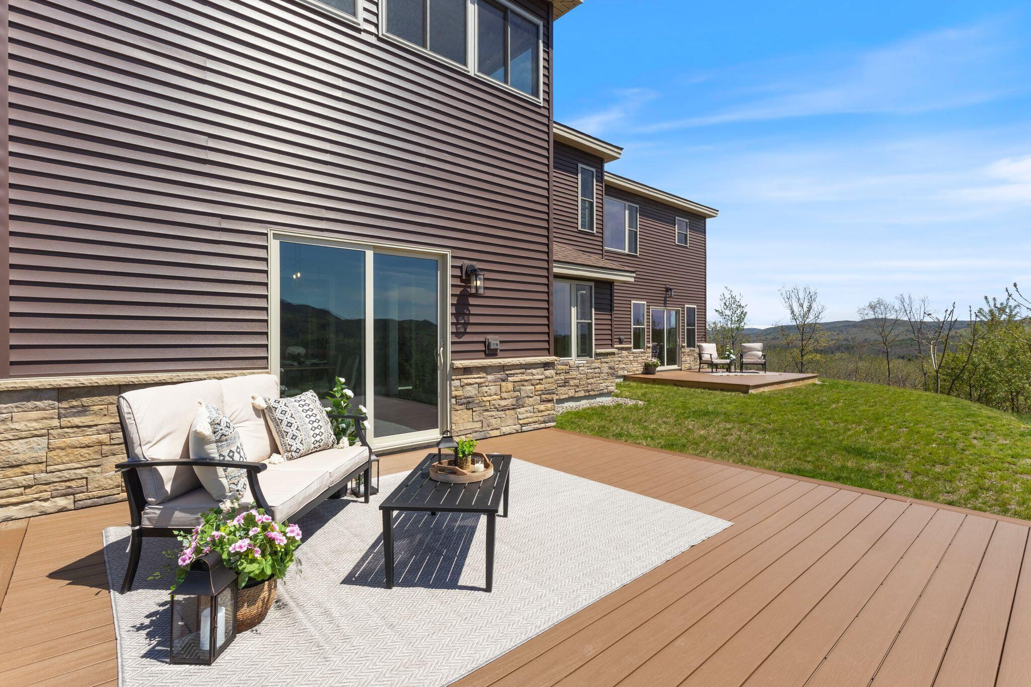 80 Pasture Lane