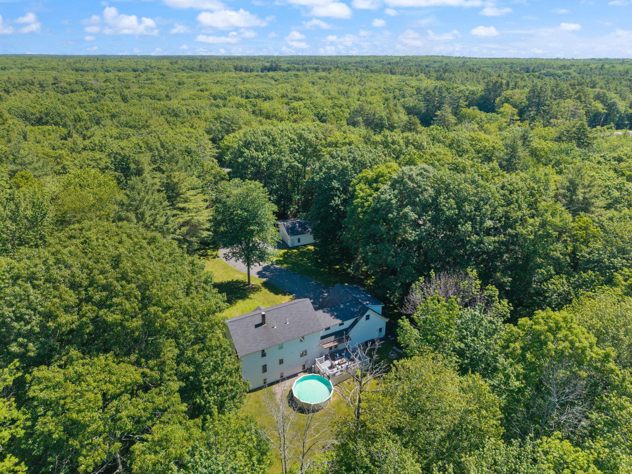 352 Log Cabin Road