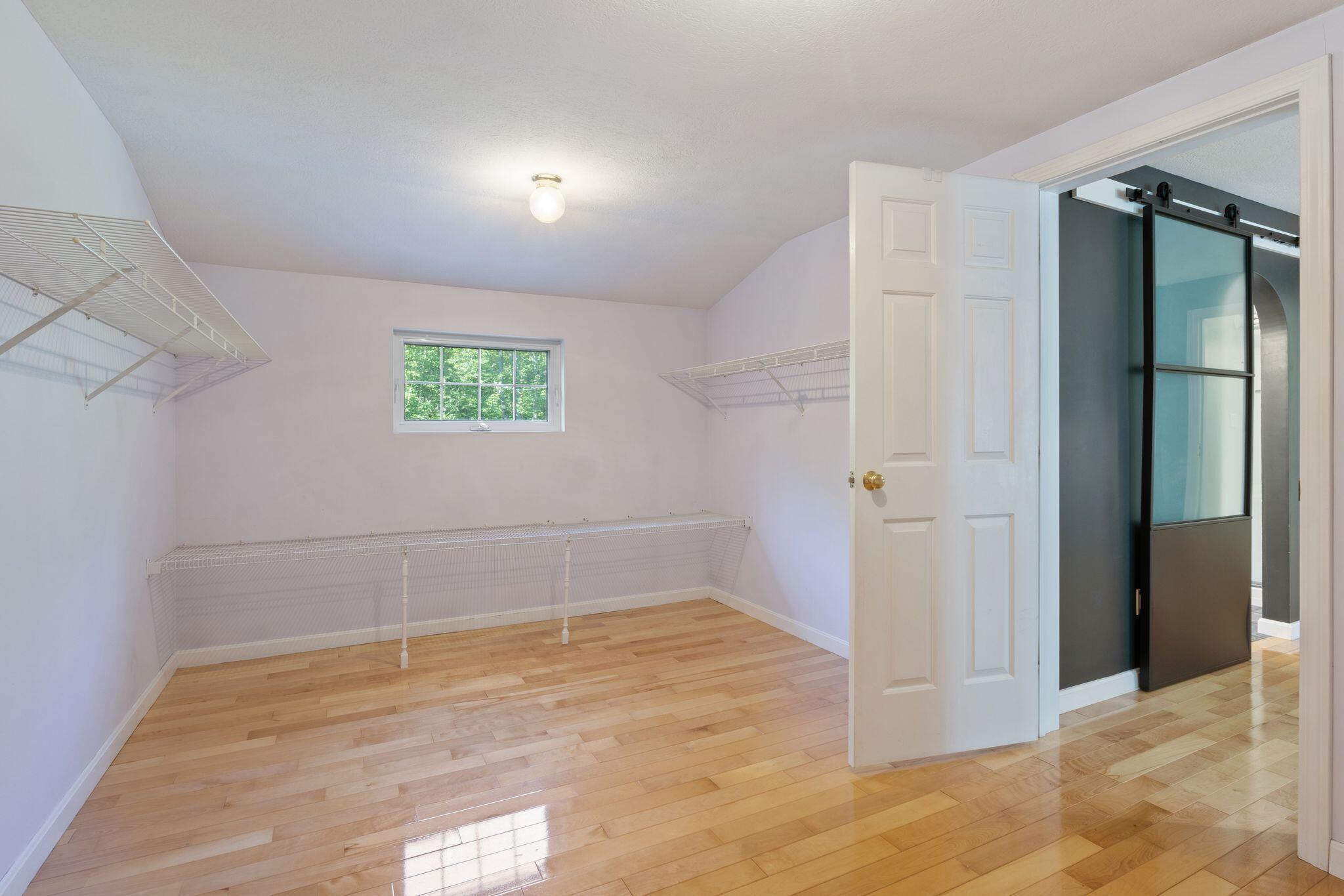 352 Log Cabin Road
