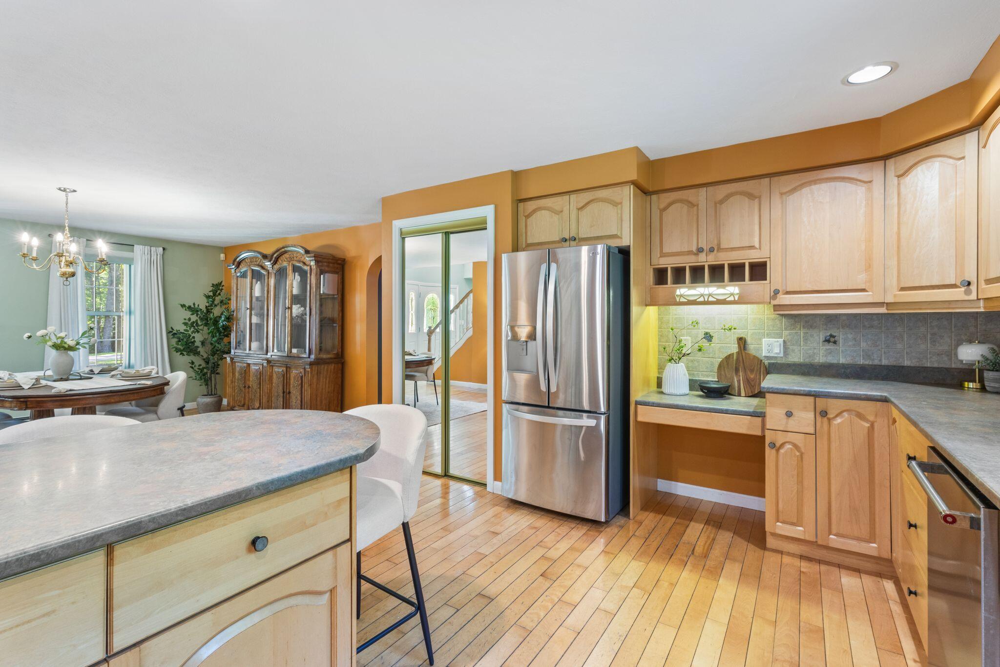 352 Log Cabin Road