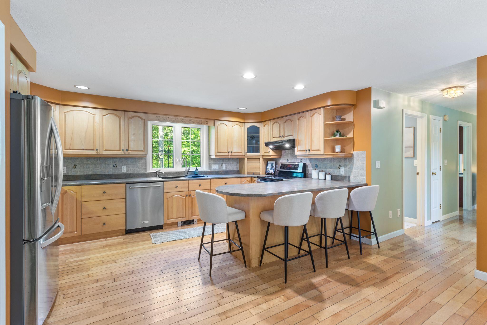 352 Log Cabin Road