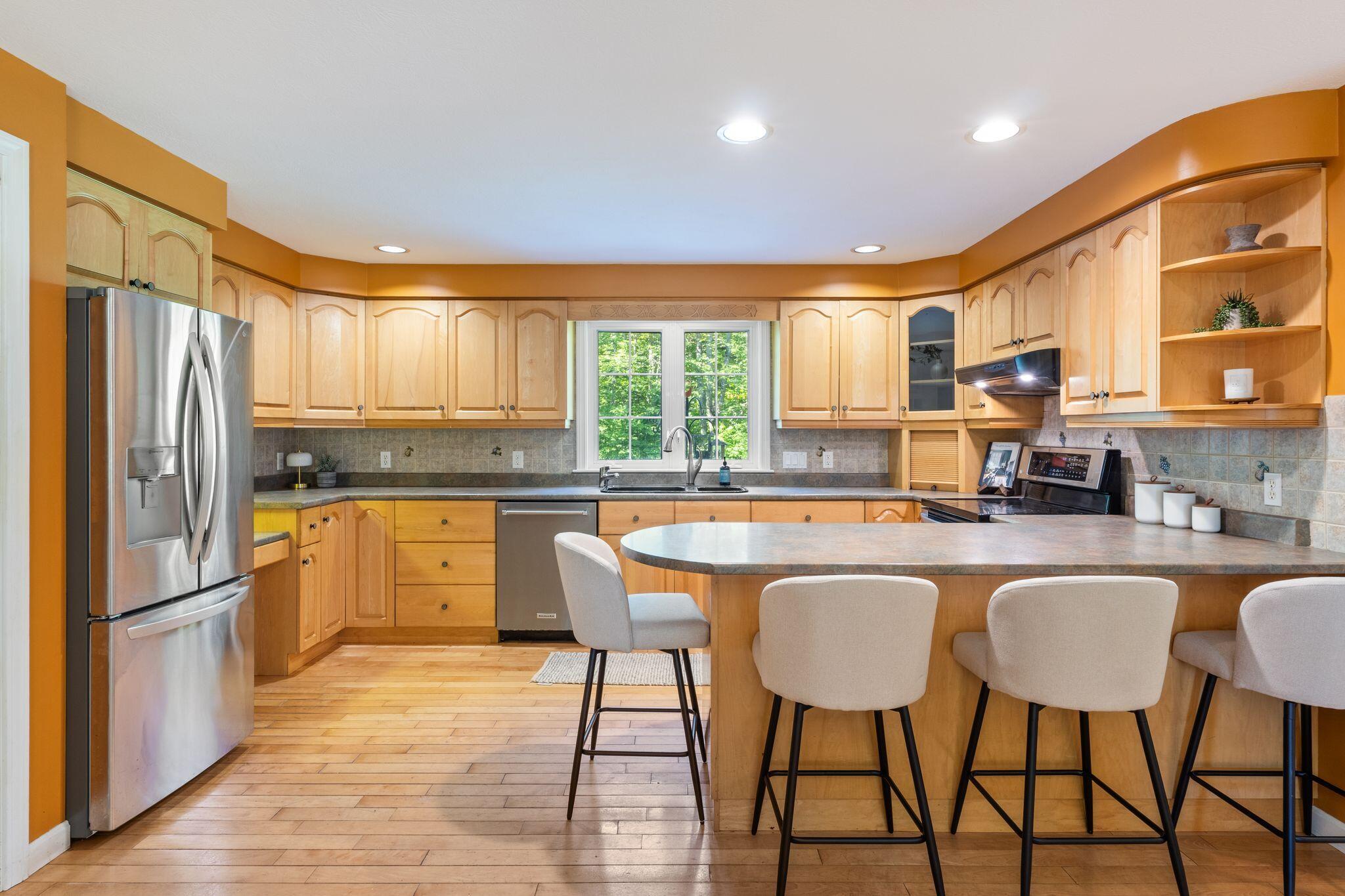 352 Log Cabin Road