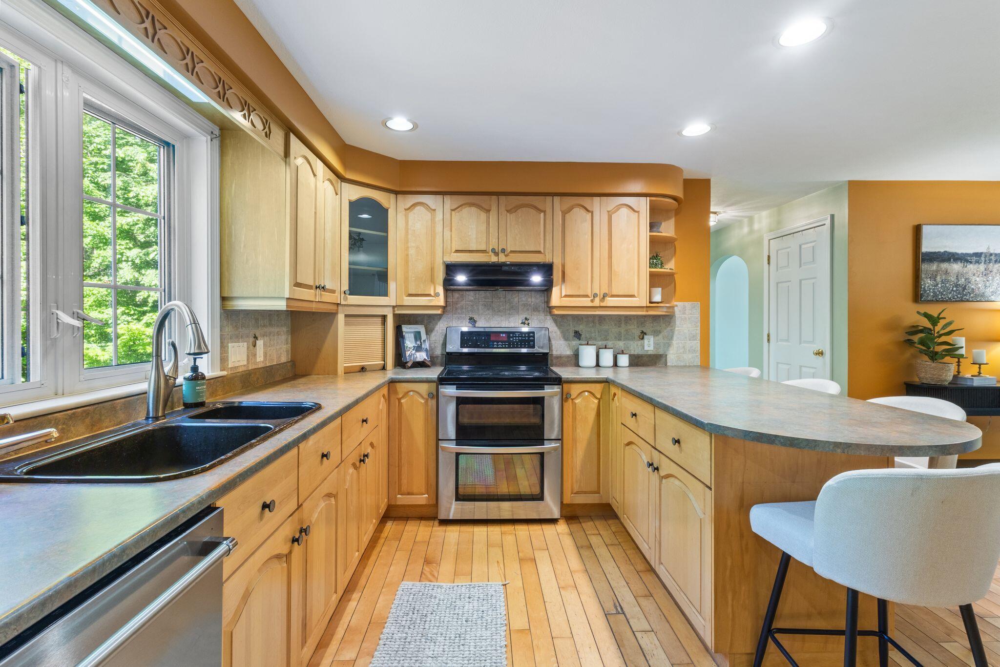 352 Log Cabin Road
