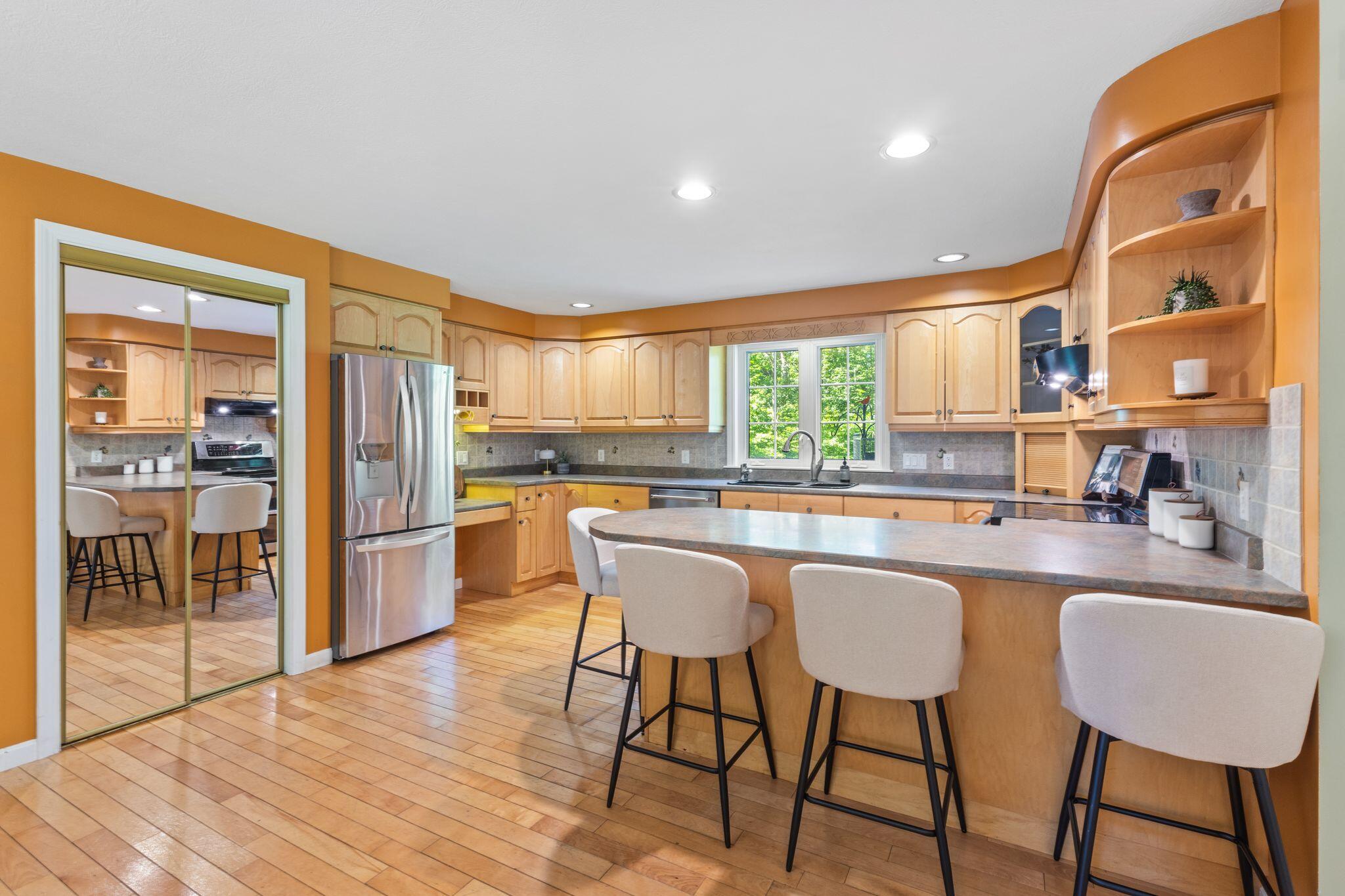 352 Log Cabin Road