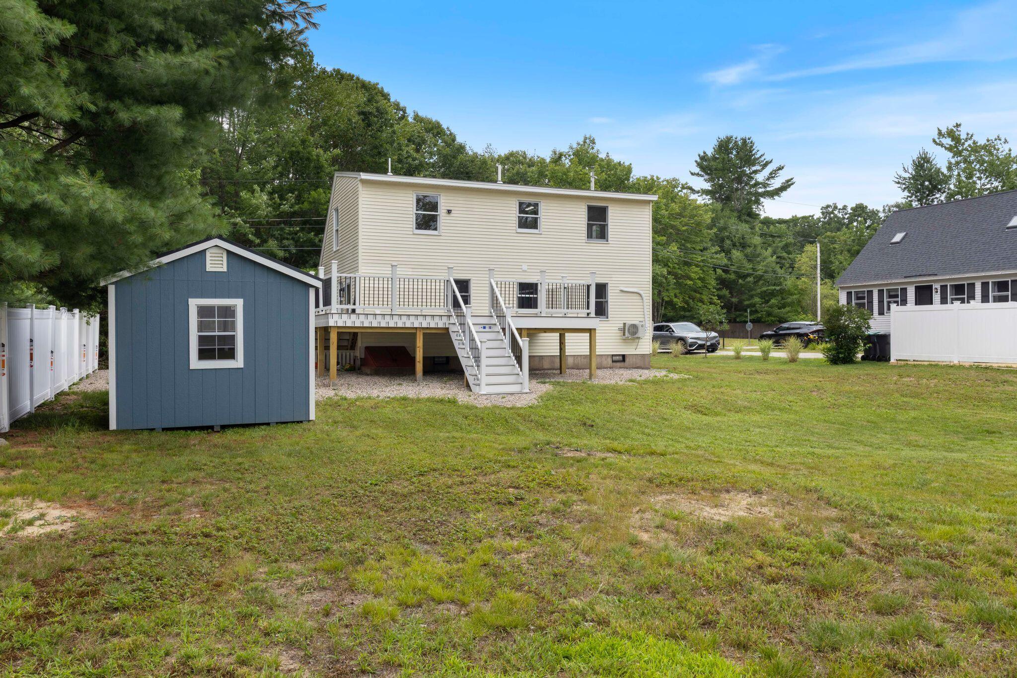 16 Boundary Way