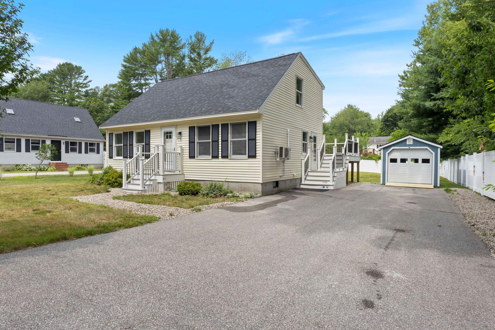 16 Boundary Way